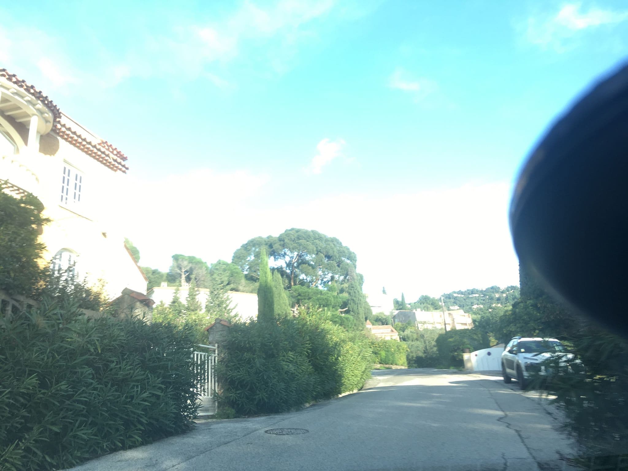 Street view near Les Terrasses du Bailli Hotel, Cavalaire-sur-Mer — © phjarry (CC BY-SA · Mapillary)