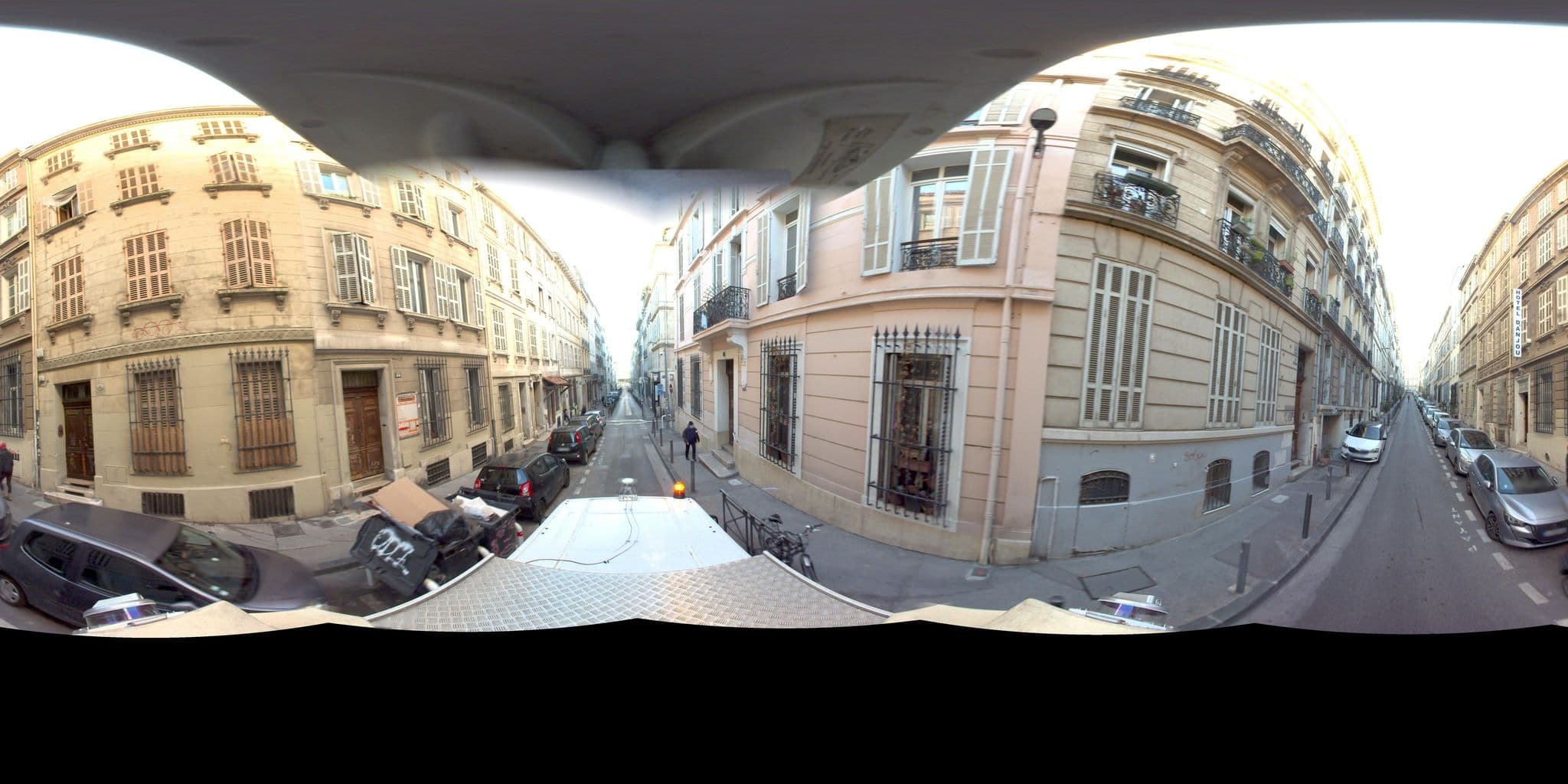 Street view near Hôtel d'Anjou, Marseille 01 — © Suez (CC BY-SA · Mapillary)