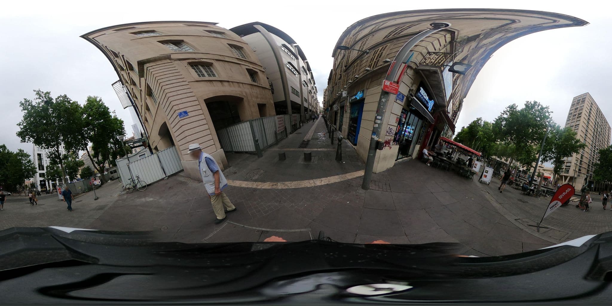 Street view near Hôtel Sainte-Marie, Belsunce — © simon_geovelo (CC BY-SA · Mapillary)