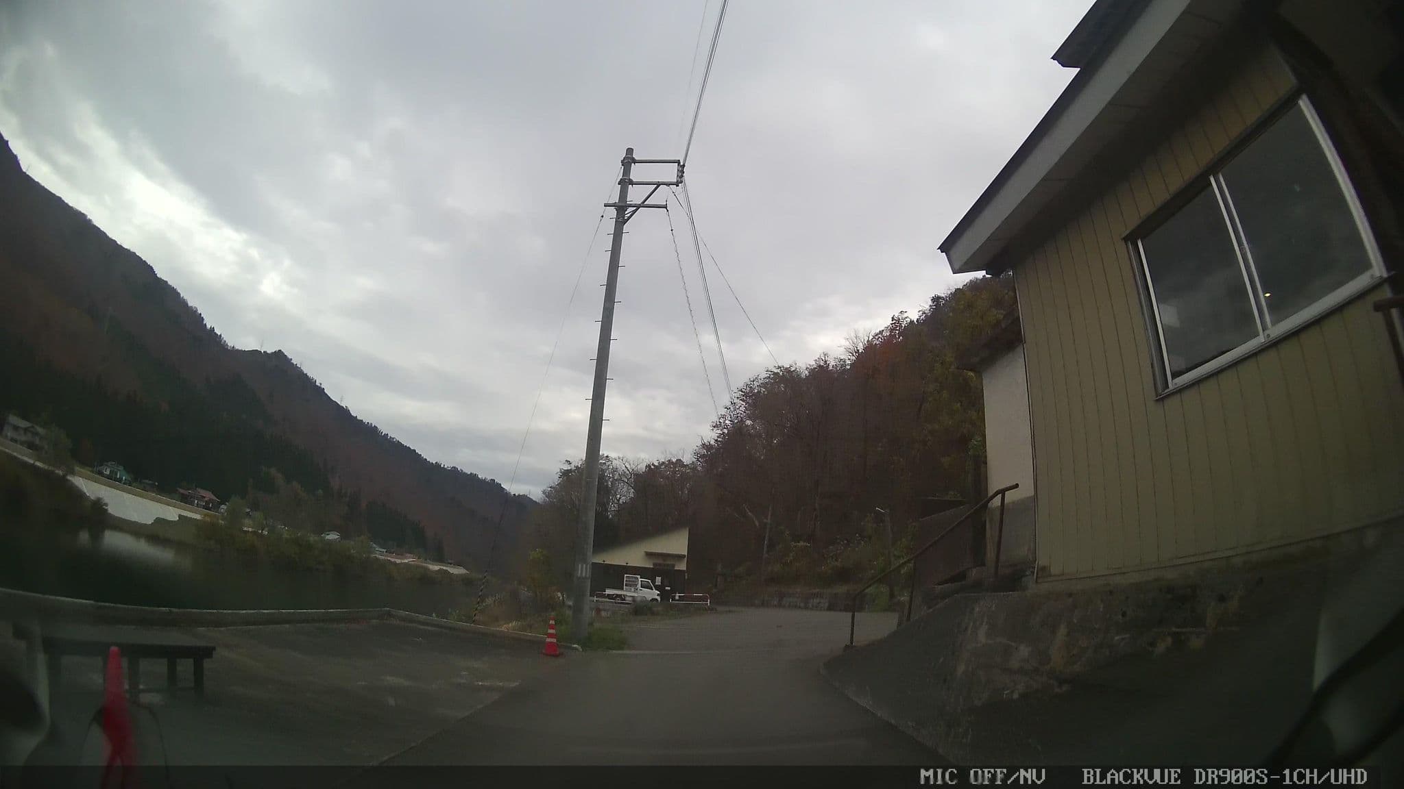 Street view near 湯倉温泉 鶴亀荘, Nakagawa — © jmmapiranger (CC BY-SA · Mapillary)