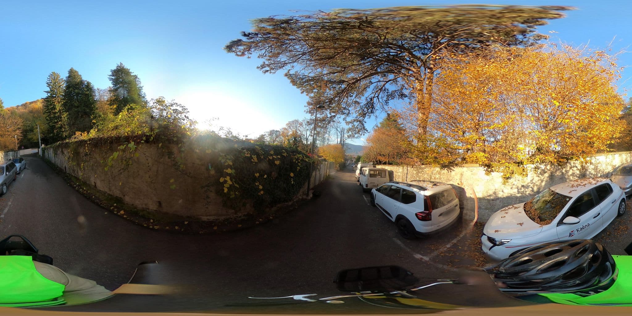 Street view near Le Château des Arènes, Gières — © eric_s (CC BY-SA · Mapillary)