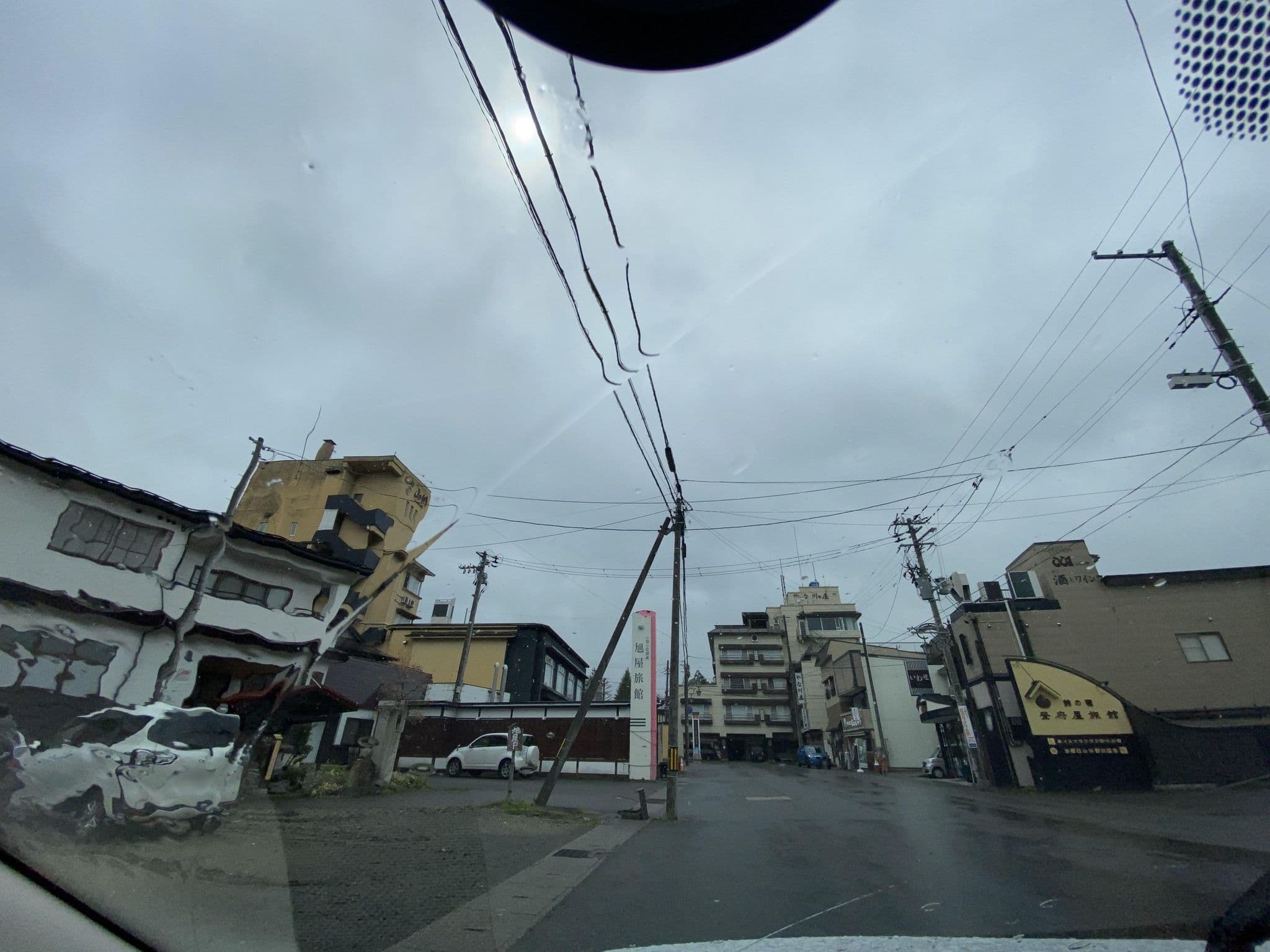 Street view near 小野川温泉 鈴の宿 登府屋旅館, Yonezawa — © irvinfly (CC BY-SA · Mapillary)