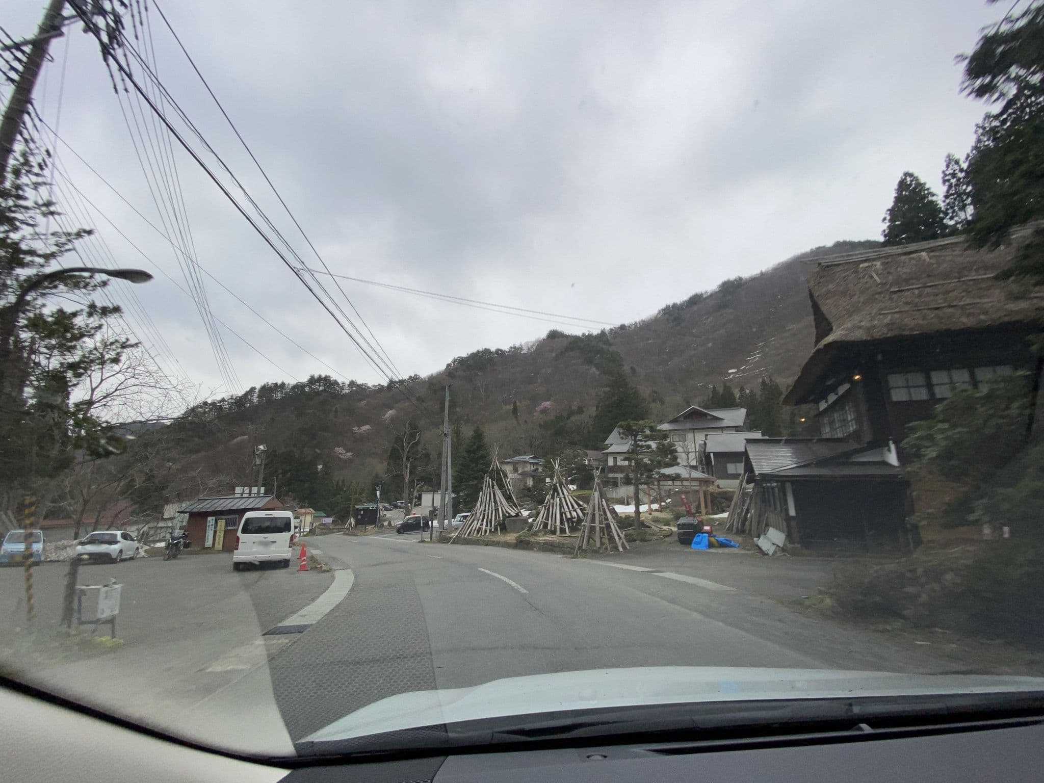 Street view near 奥山旅館, Yonezawa — © irvinfly (CC BY-SA · Mapillary)