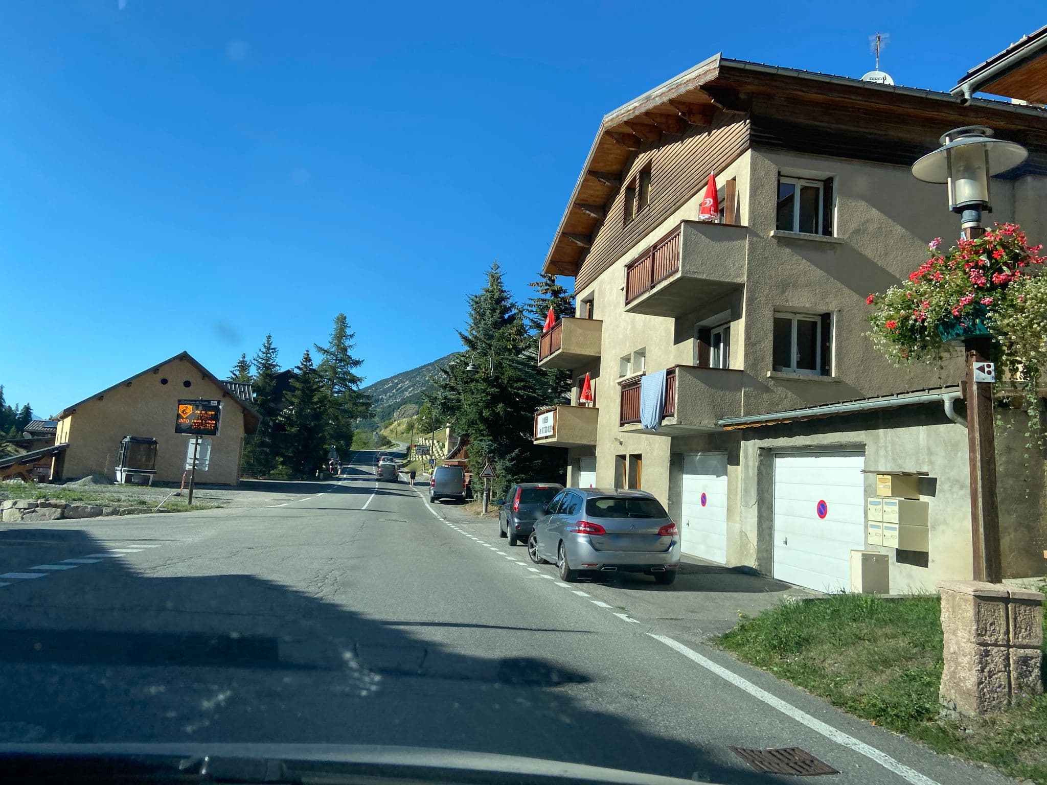 Street view near La Vieille Auberge, Guillestre