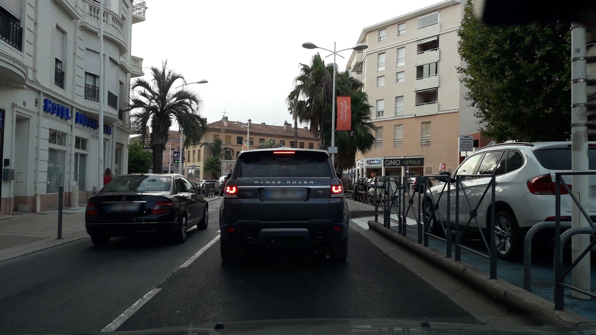 Street view near Hôtel d'Europe, Saint-Raphaël — © eric_s (CC BY-SA · Mapillary)