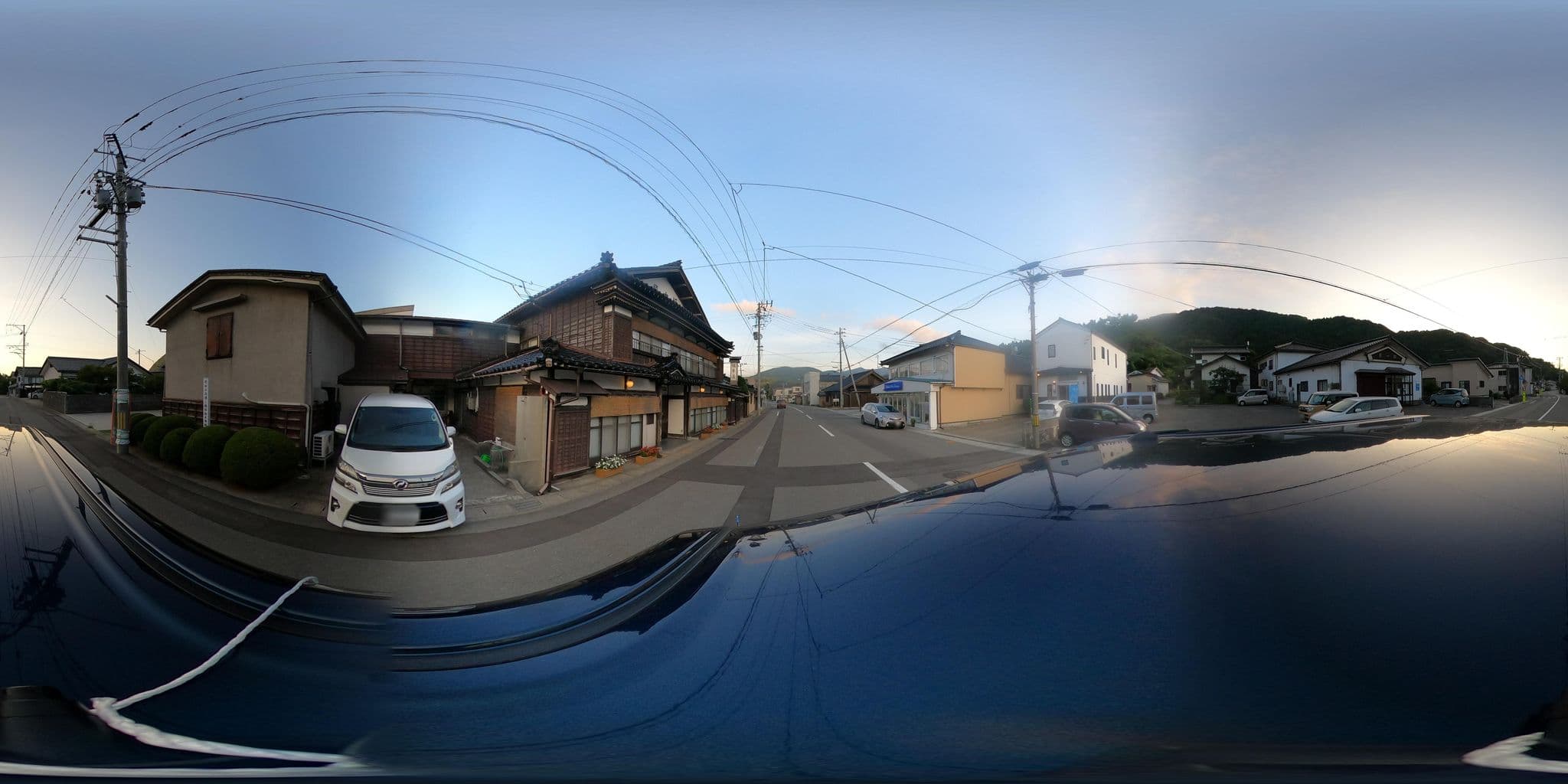 Street view near 坂本屋, Tsuruoka — © yuki_charo (CC BY-SA · Mapillary)