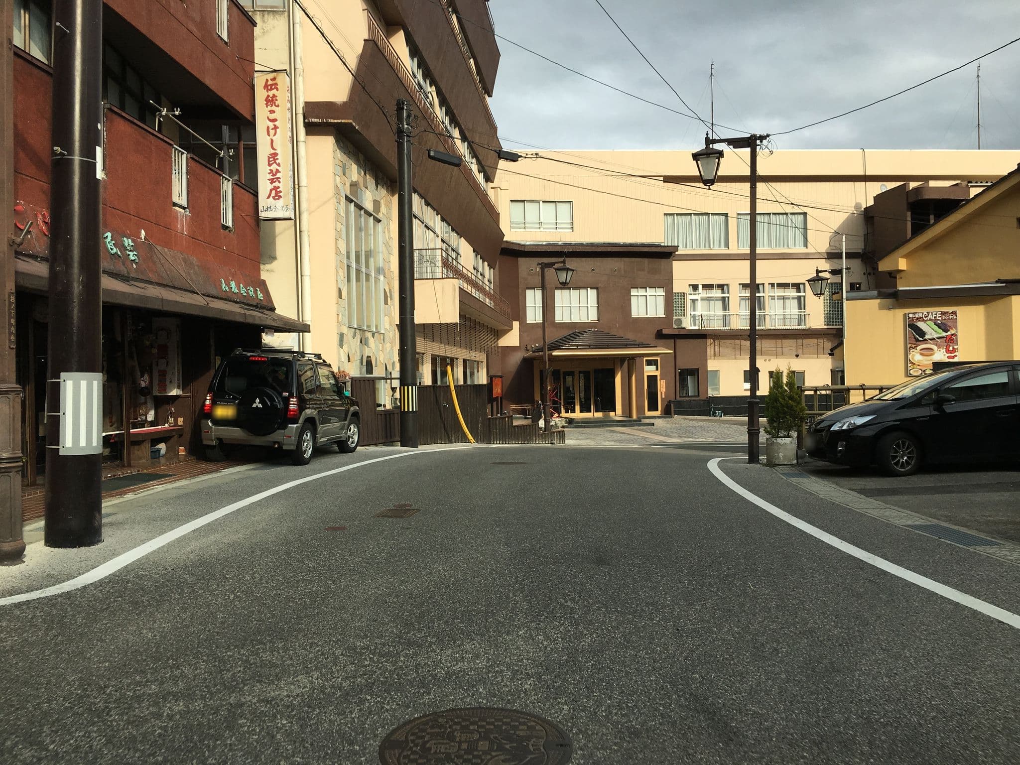 Street view near 向瀧旅館, Dake-onsen — © tometome (CC BY-SA · Mapillary)