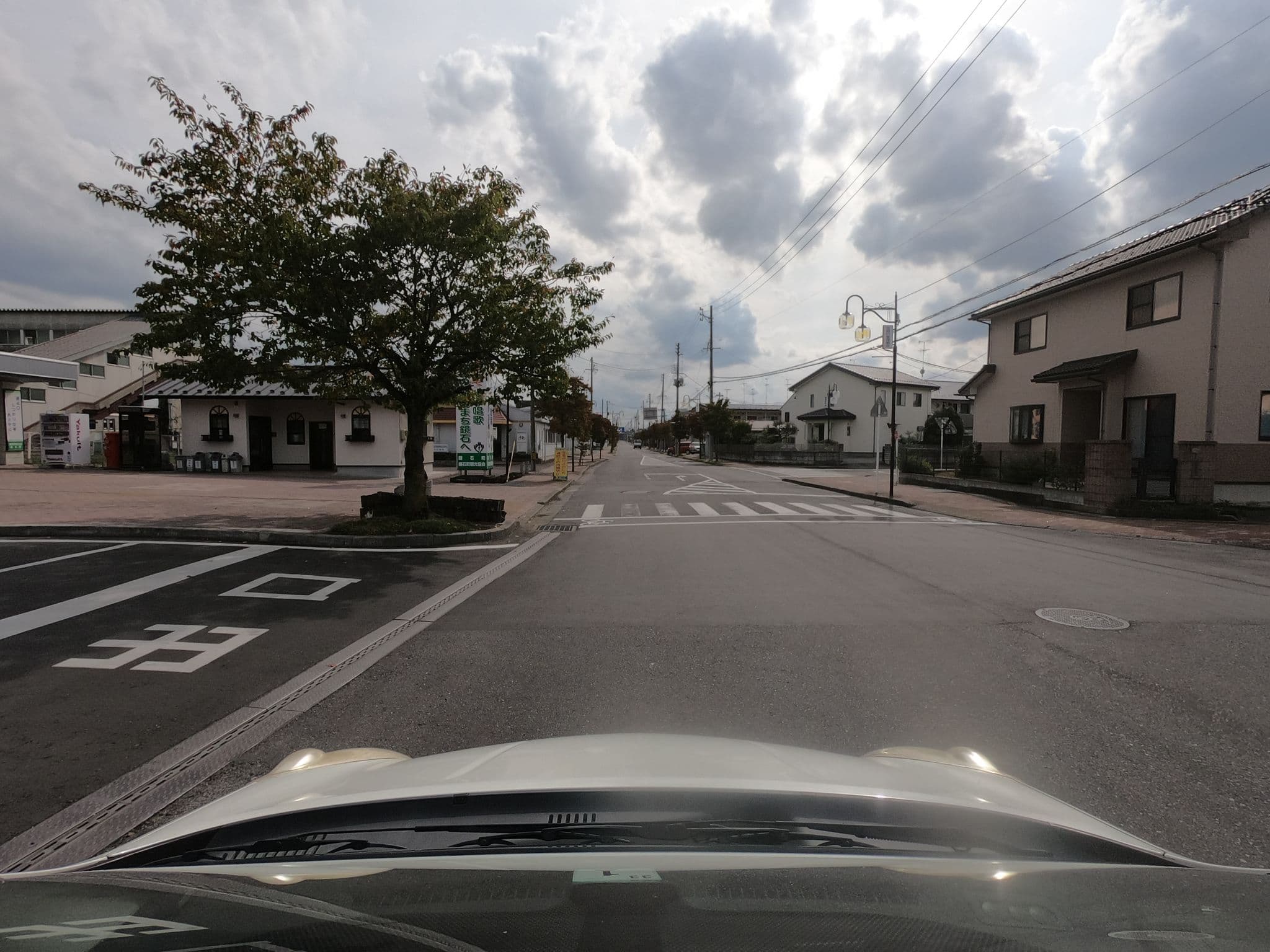 Street view near 鏡石温泉割烹旅館 扇屋会館, Kasaishi — © ryosatake527 (CC BY-SA · Mapillary)