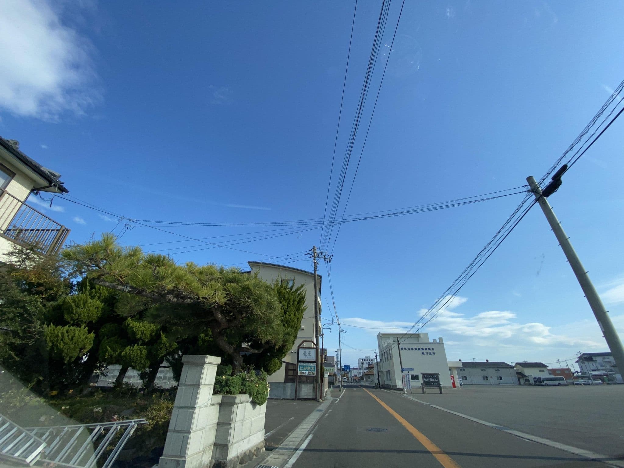 Street view near 亀屋旅館, Sōma — © irvinfly (CC BY-SA · Mapillary)