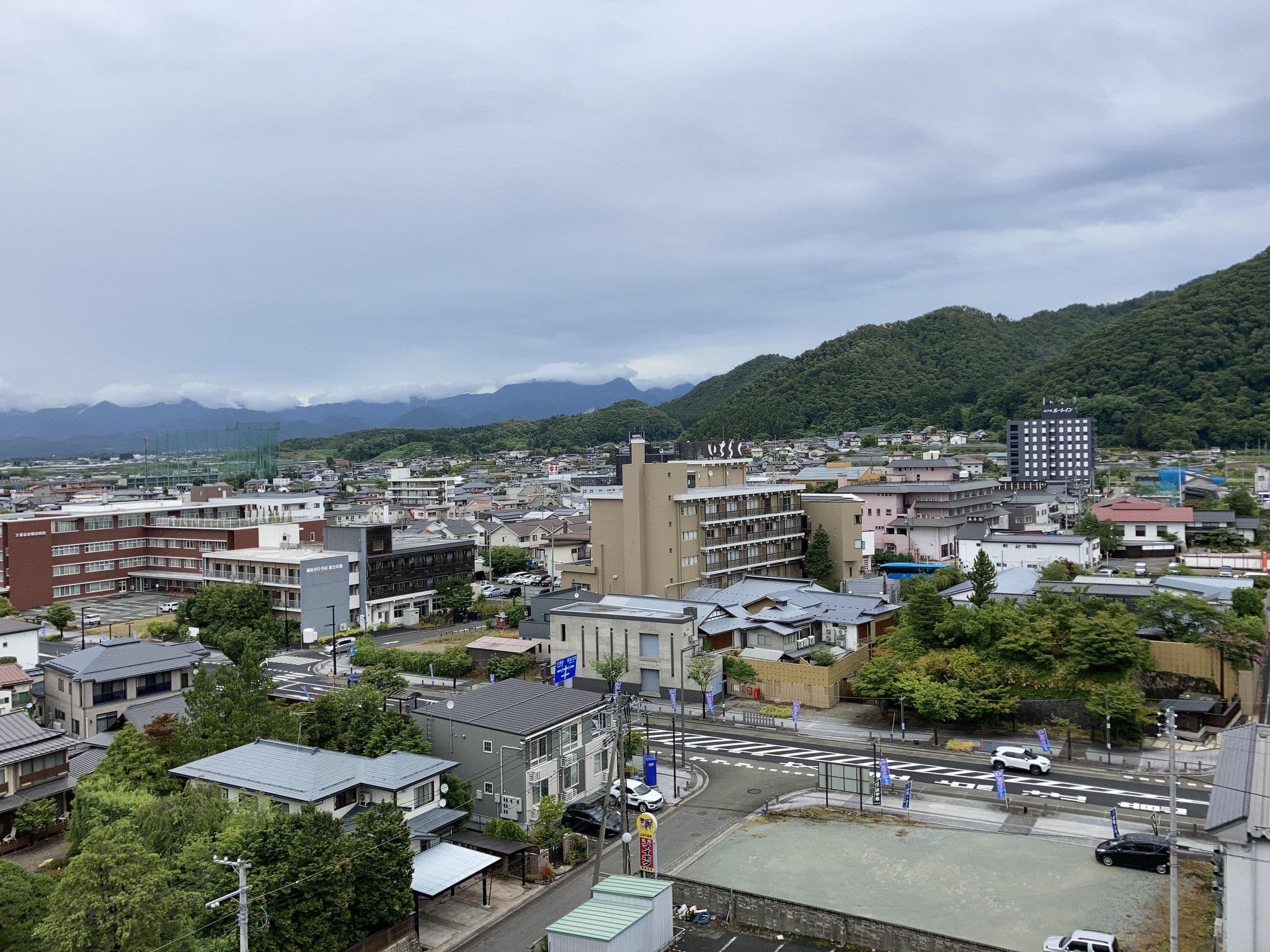 Street view near 湯の香 松の湯, Tendō — © nsudo (CC BY-SA · Mapillary)