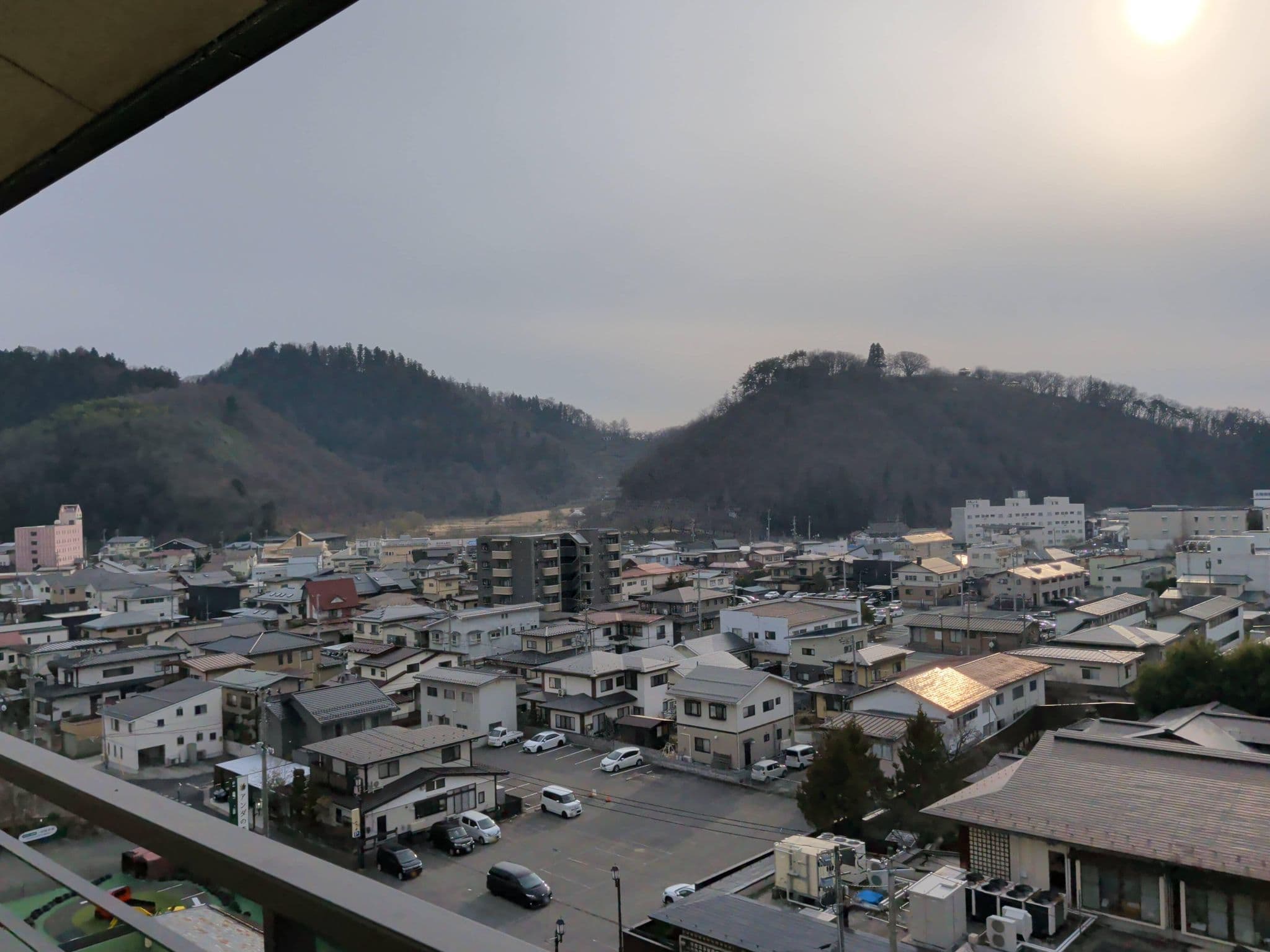 Street view near 天童グランドホテル 舞鶴荘, Tendō — © nsudo (CC BY-SA · Mapillary)