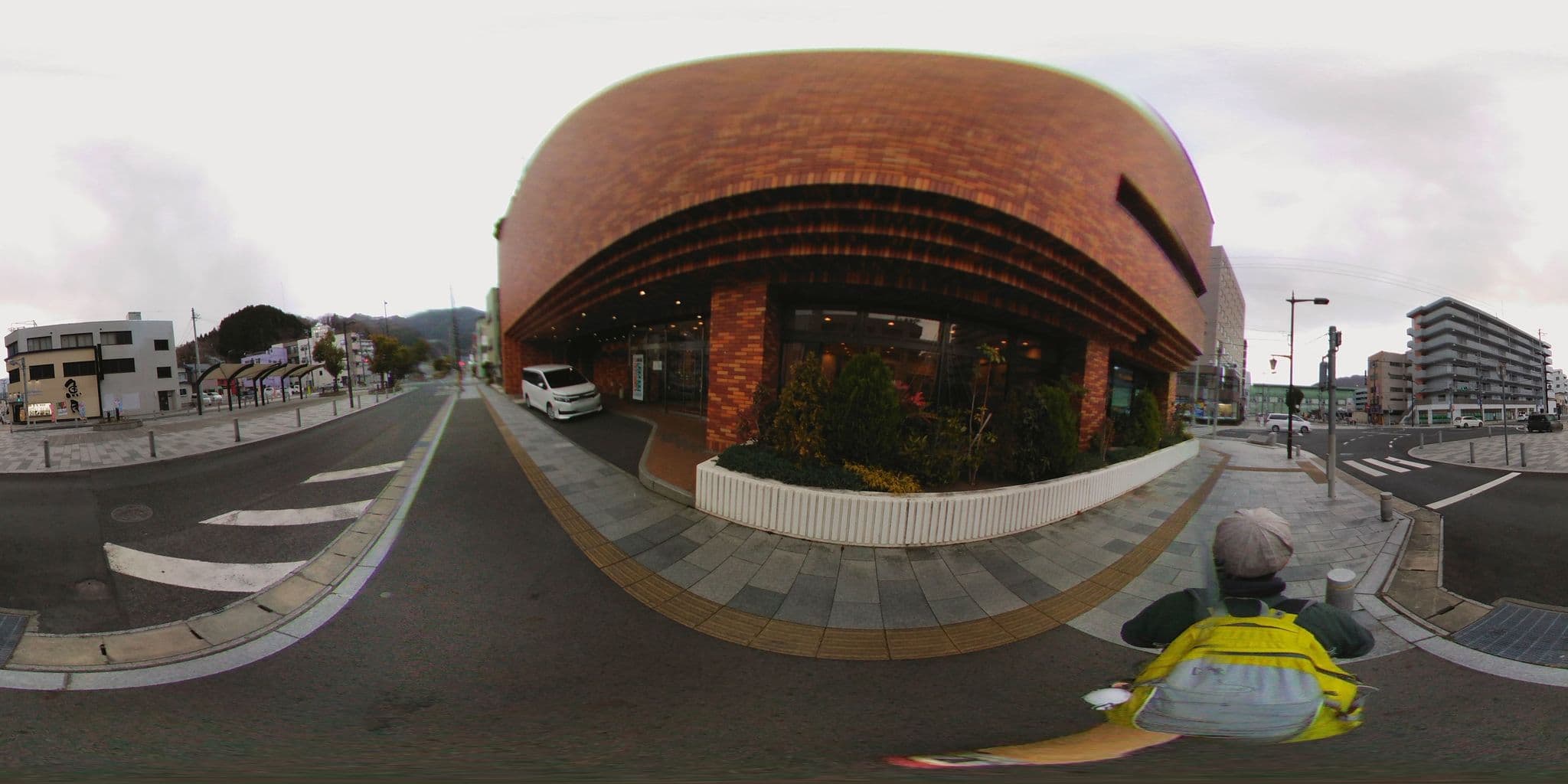 Street view near ホテルクラウンヒルズ釜石, Kamaishi — © mura (CC BY-SA · Mapillary)