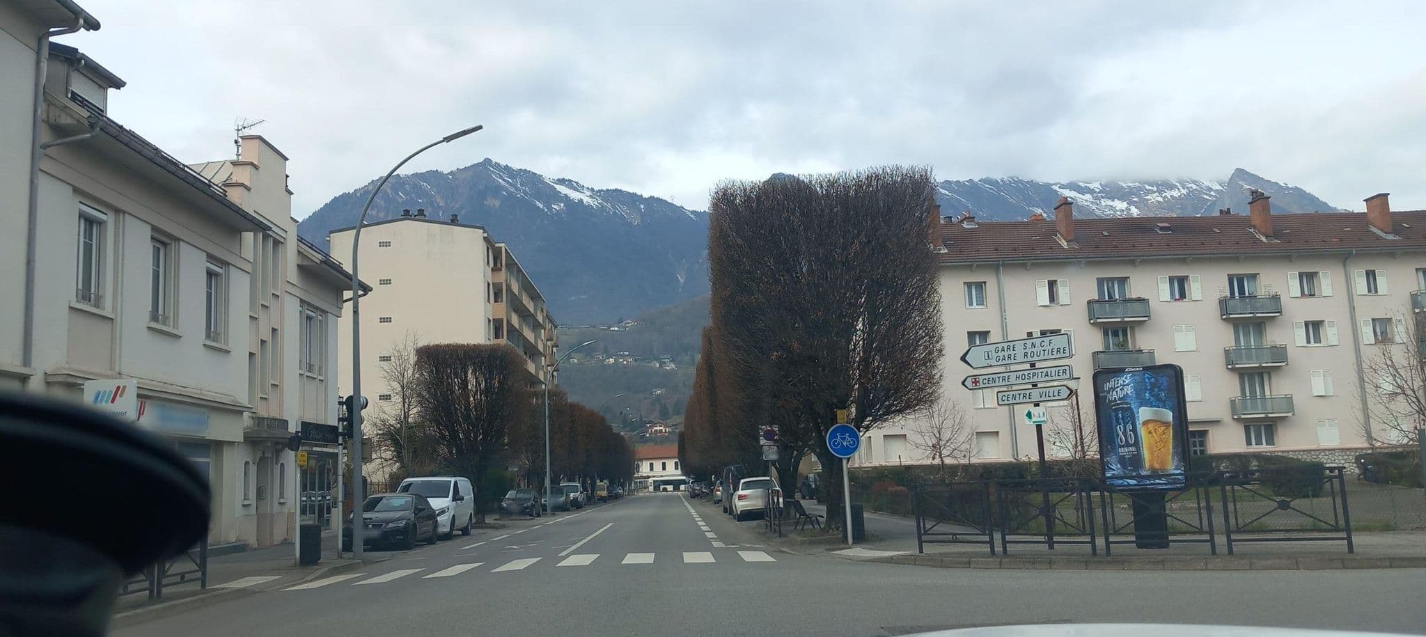 Street view near Hôtel le Savoie, Albertville — © MatthieuF4FNE (CC BY-SA · Mapillary)