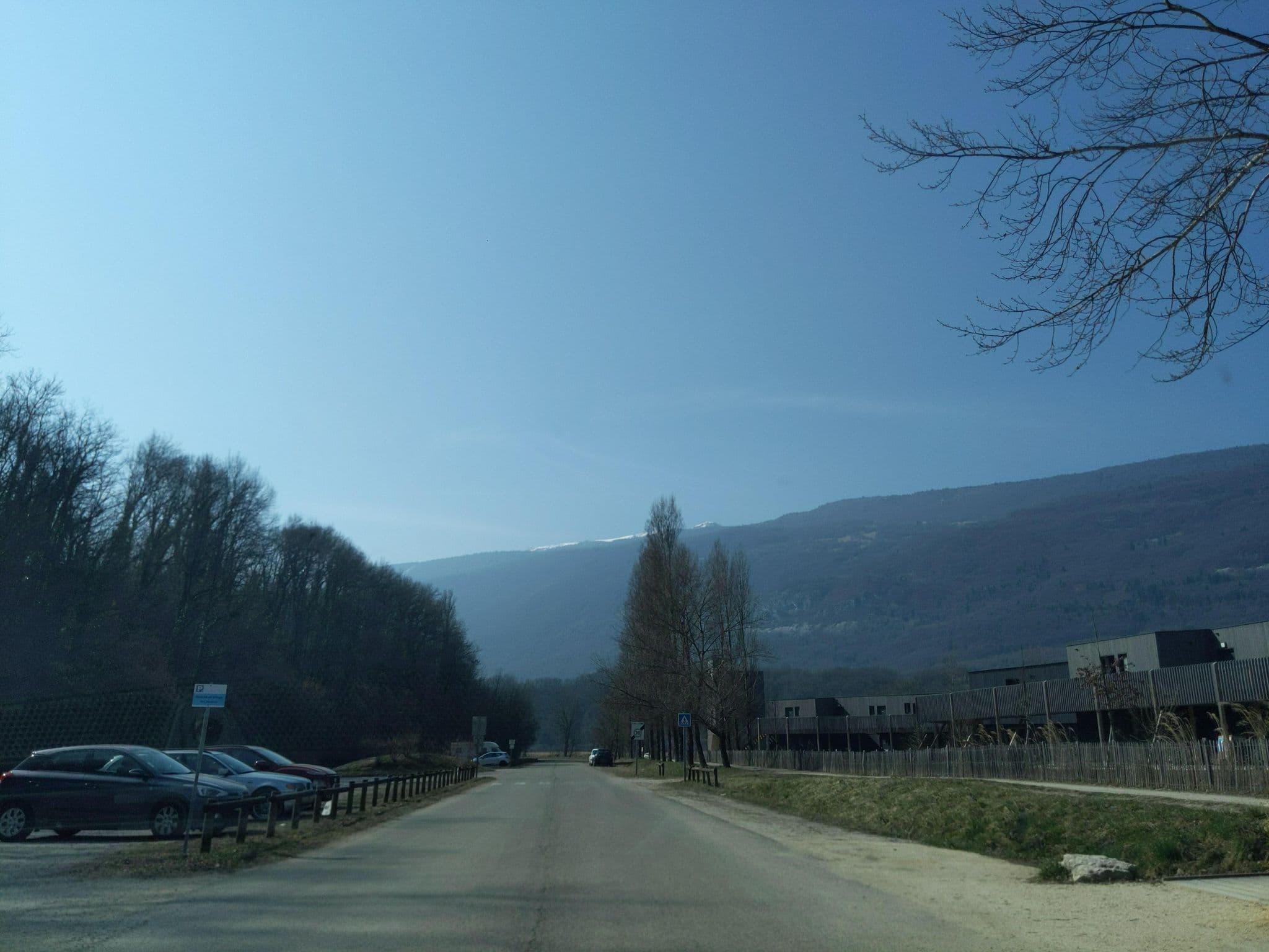 Street view near Résidence Le Village des oiseaux, Versonnex — © alexmodesto73 (CC BY-SA · Mapillary)