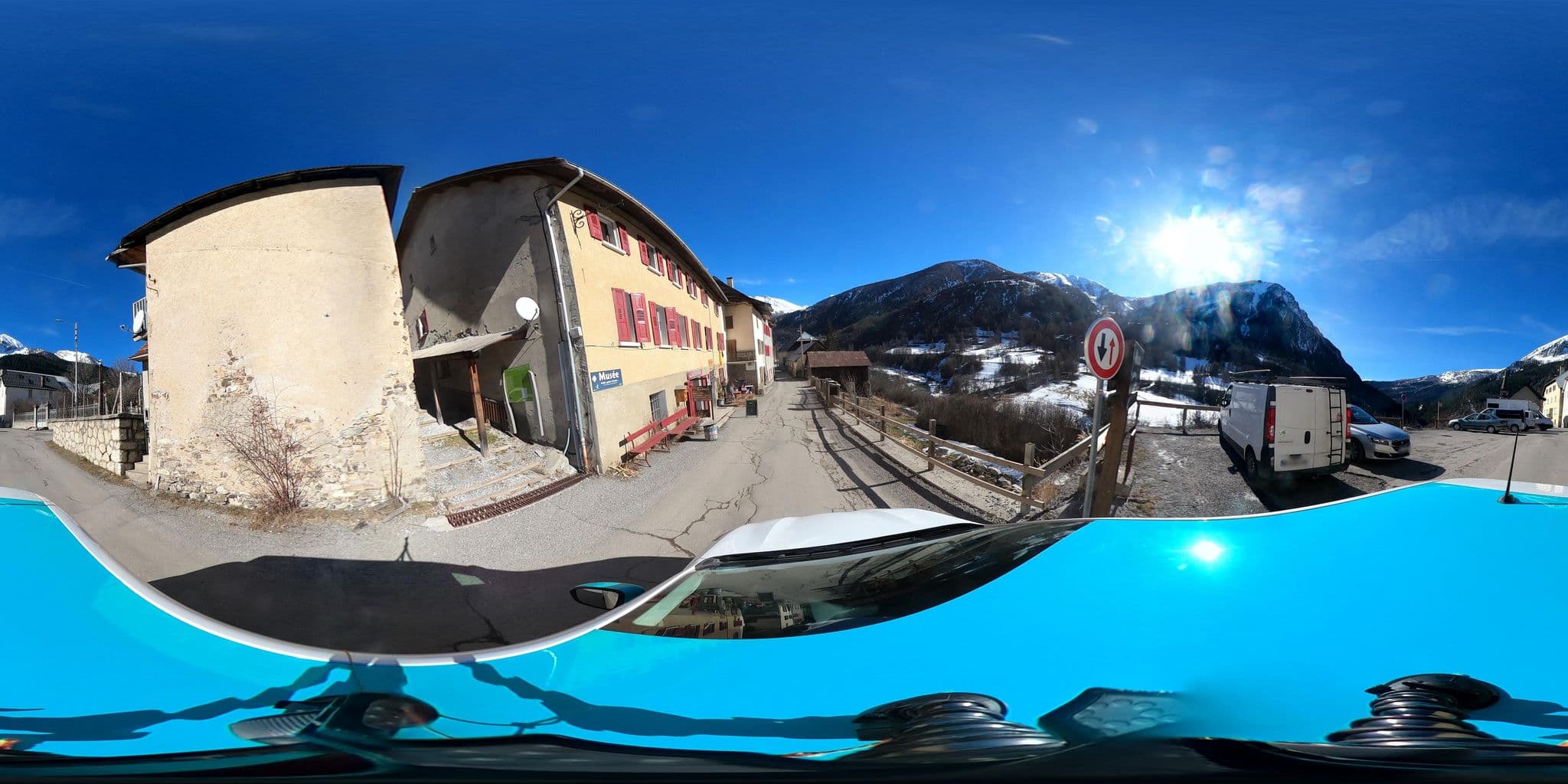 Street view near La Souste, Jausiers — © arteragence (CC BY-SA · Mapillary)
