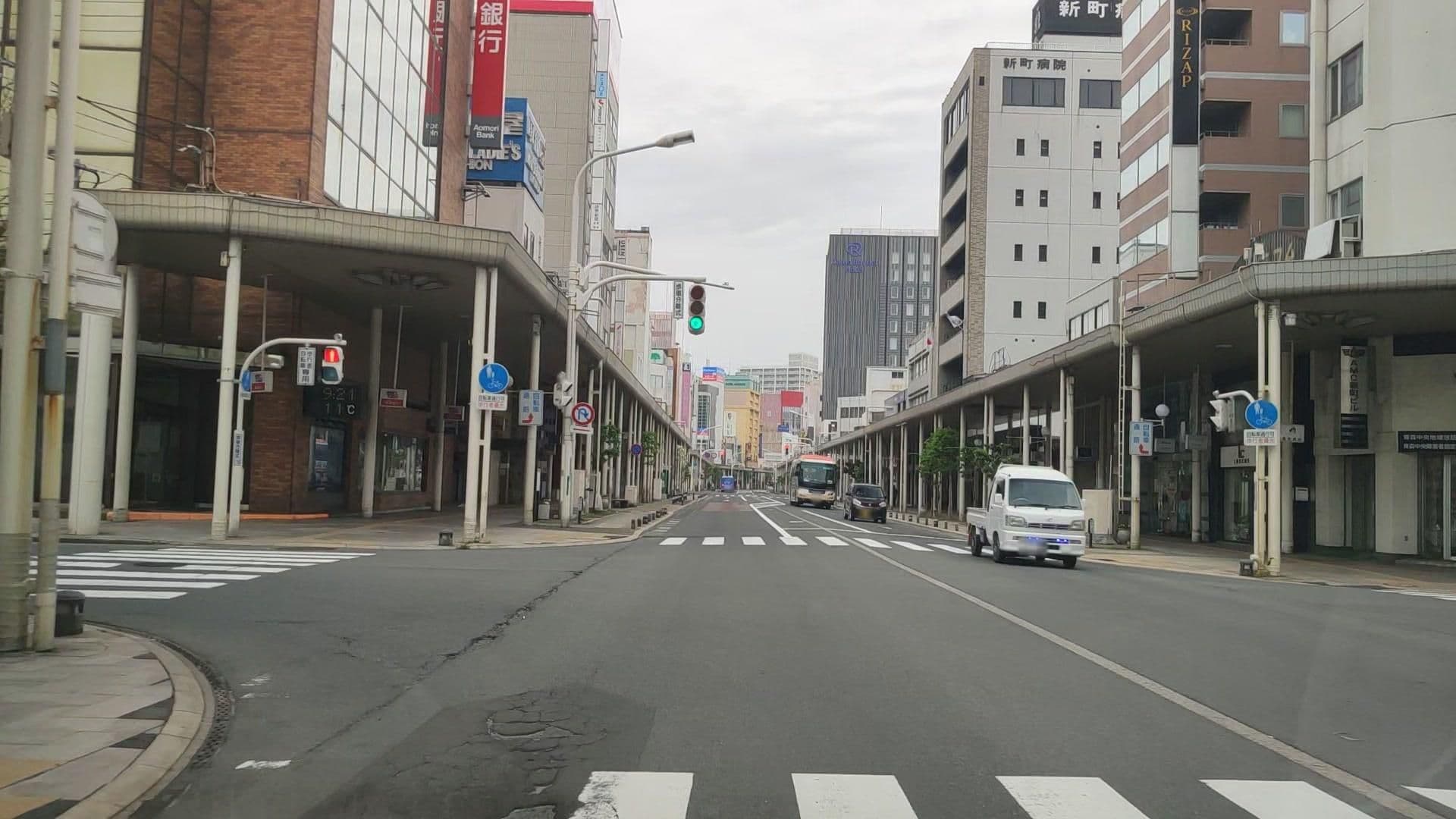Street view near 天然温泉 淡雪の湯 ドーミーイン青森, Aomori — © drivephotograph (CC BY-SA · Mapillary)