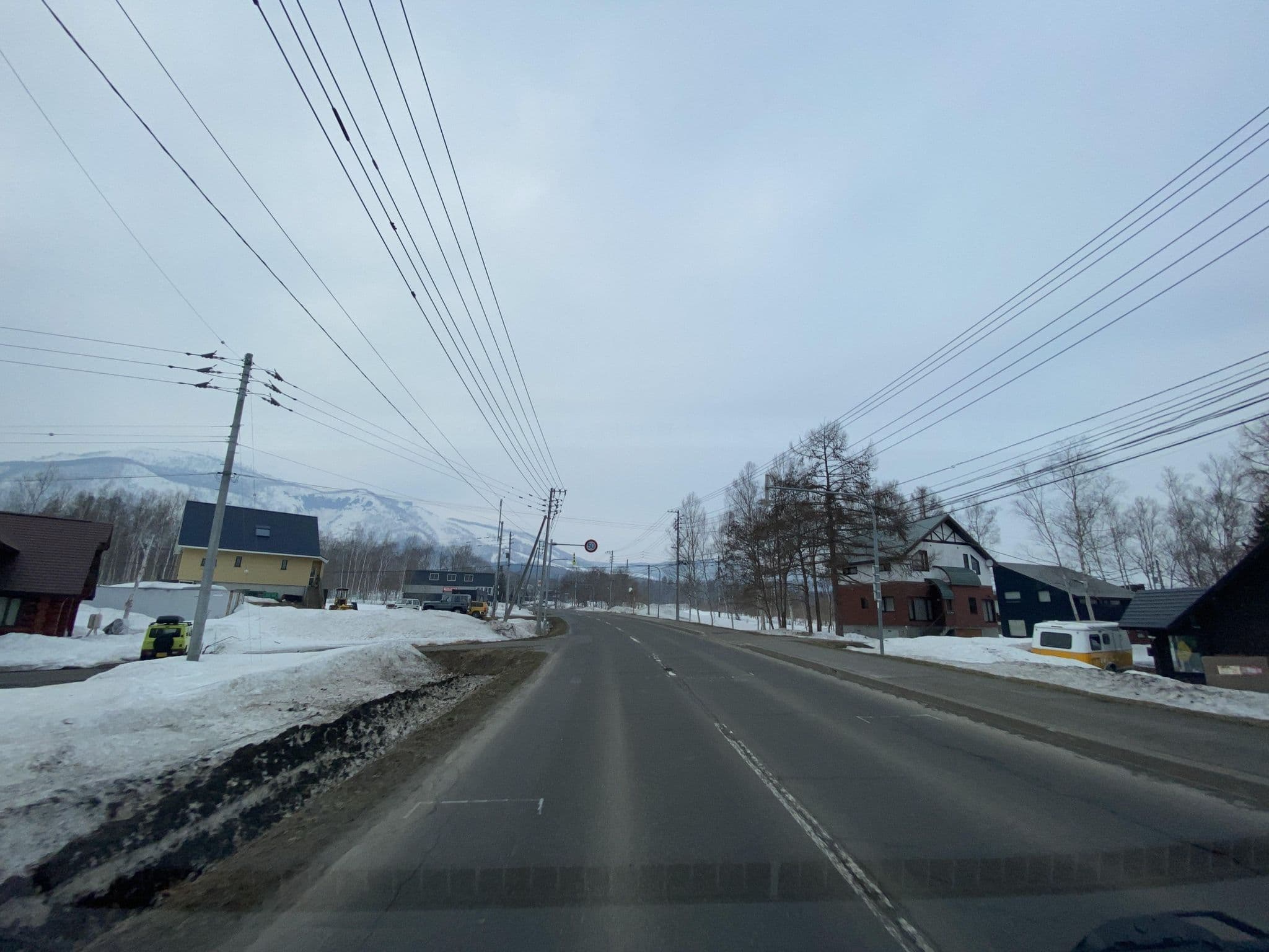 Street view near Kabayama Townhouses, Niseko — © irvinfly (CC BY-SA · Mapillary)
