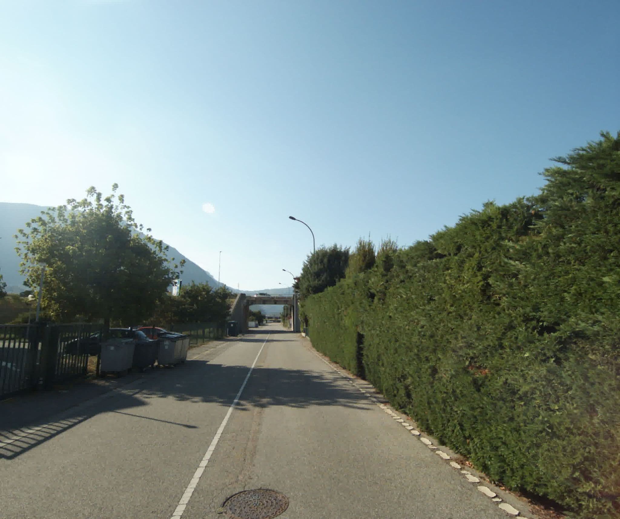 Street view near Logis Hôtel le Relais de Sassenage, Fontaine — © sogefi (CC BY-SA · Mapillary)