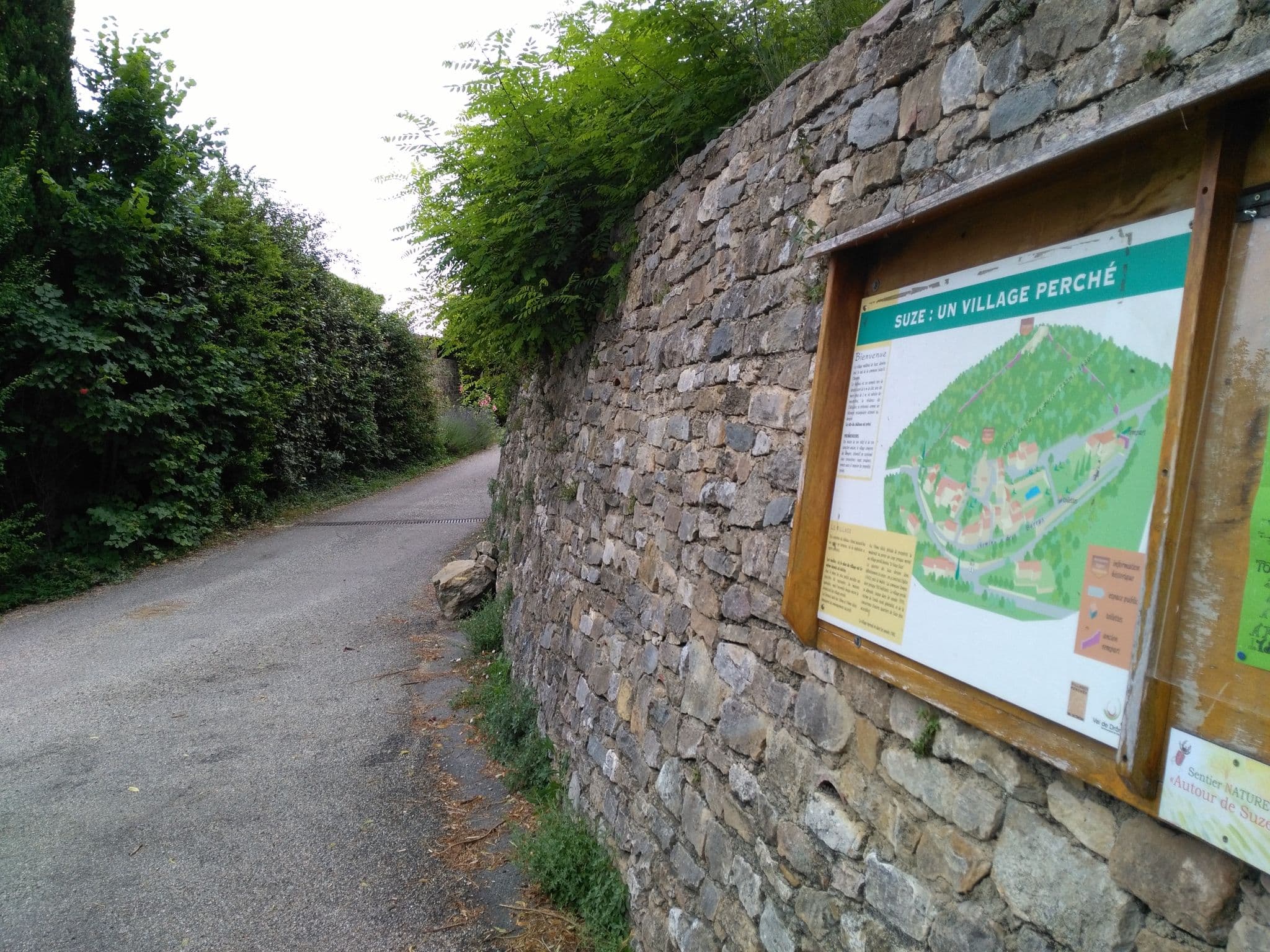 Street view near Gite de Saint Pancrace, Aouste-sur-Sye — © noe (CC BY-SA · Mapillary)
