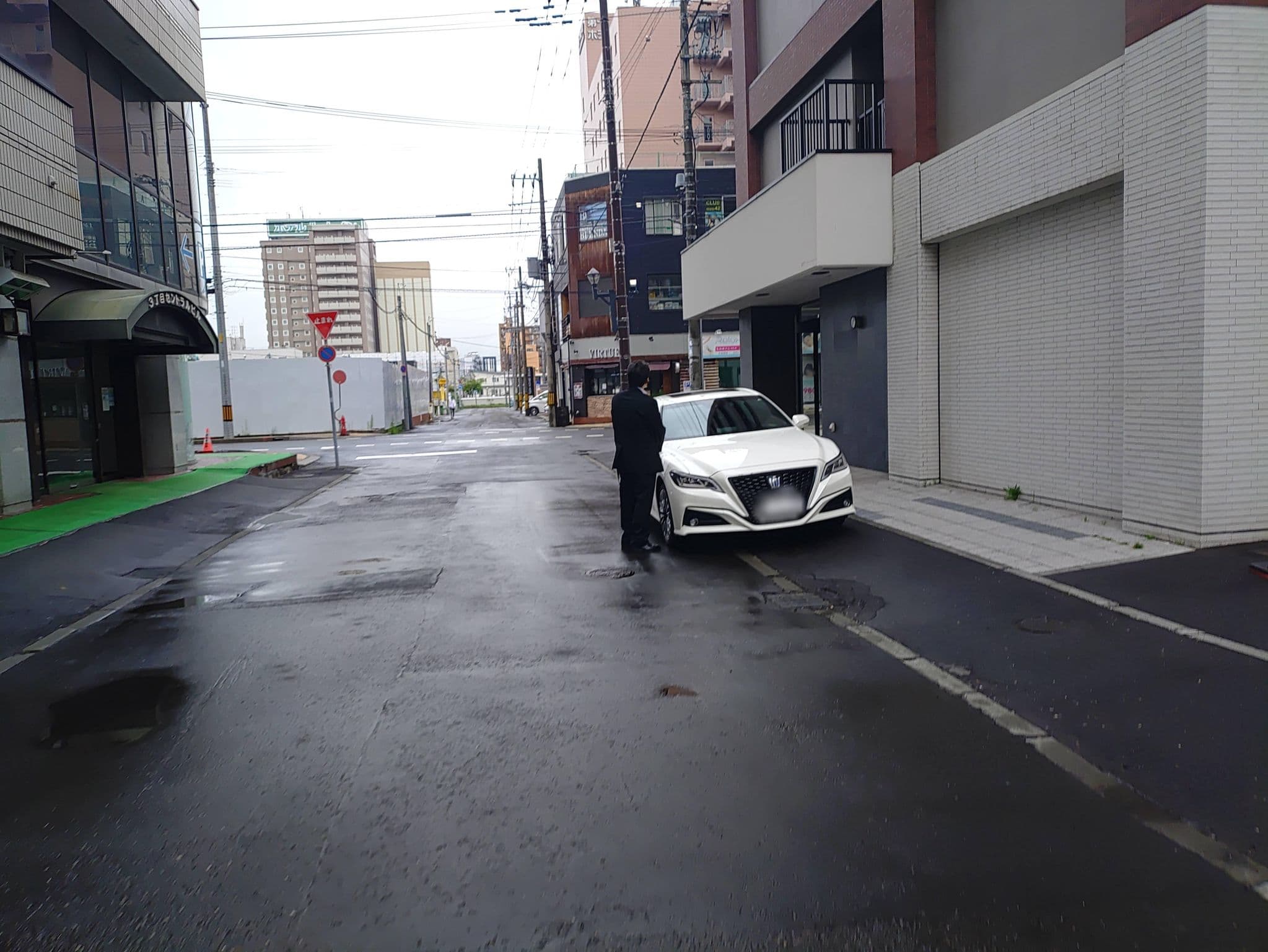 Street view near ホテルクラッセステイ千歳, Chitose — © kojiroucircle (CC BY-SA · Mapillary)