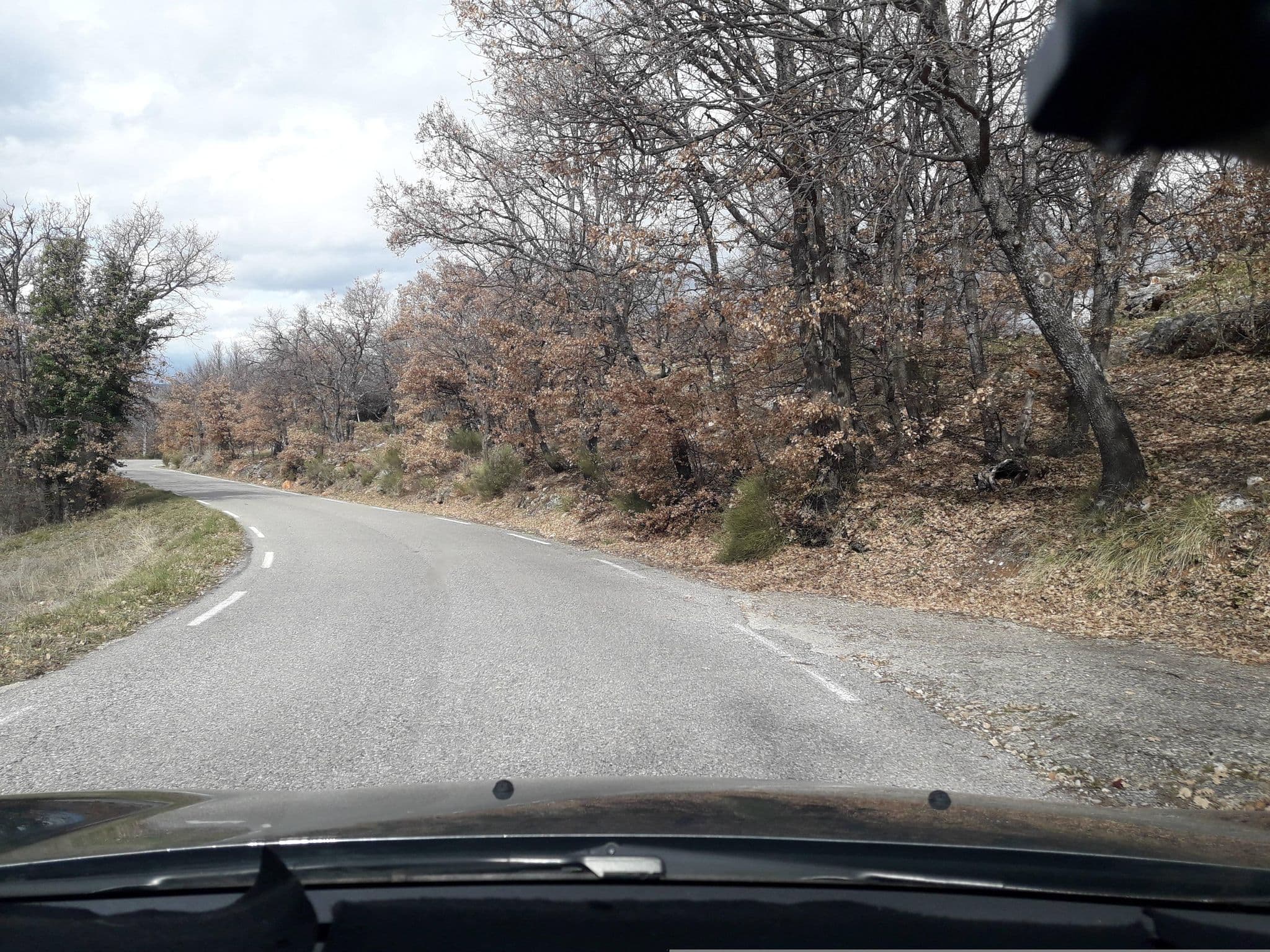 Street view near Camping à la ferme Les Clos du Lac, Riez — © eric_s (CC BY-SA · Mapillary)