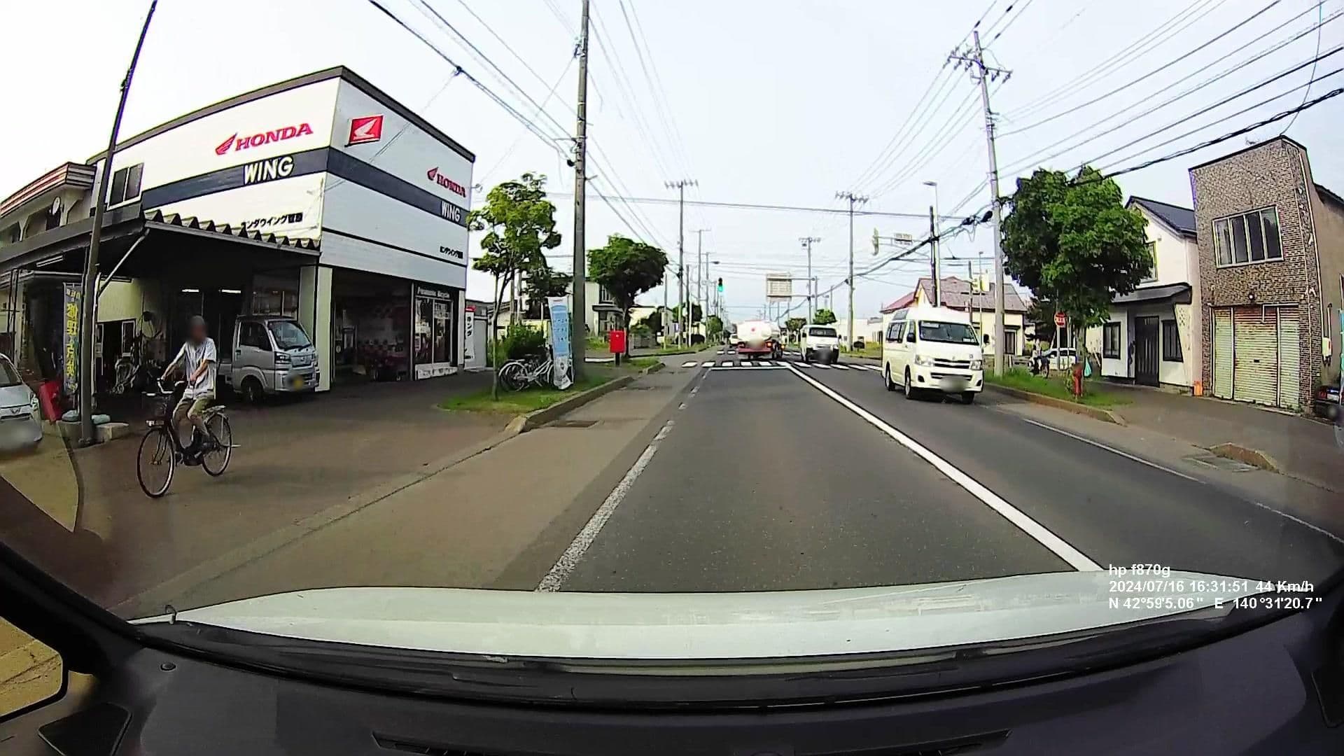 Street view near bay hotel いわない, Iwanai — © chihiro (CC BY-SA · Mapillary)