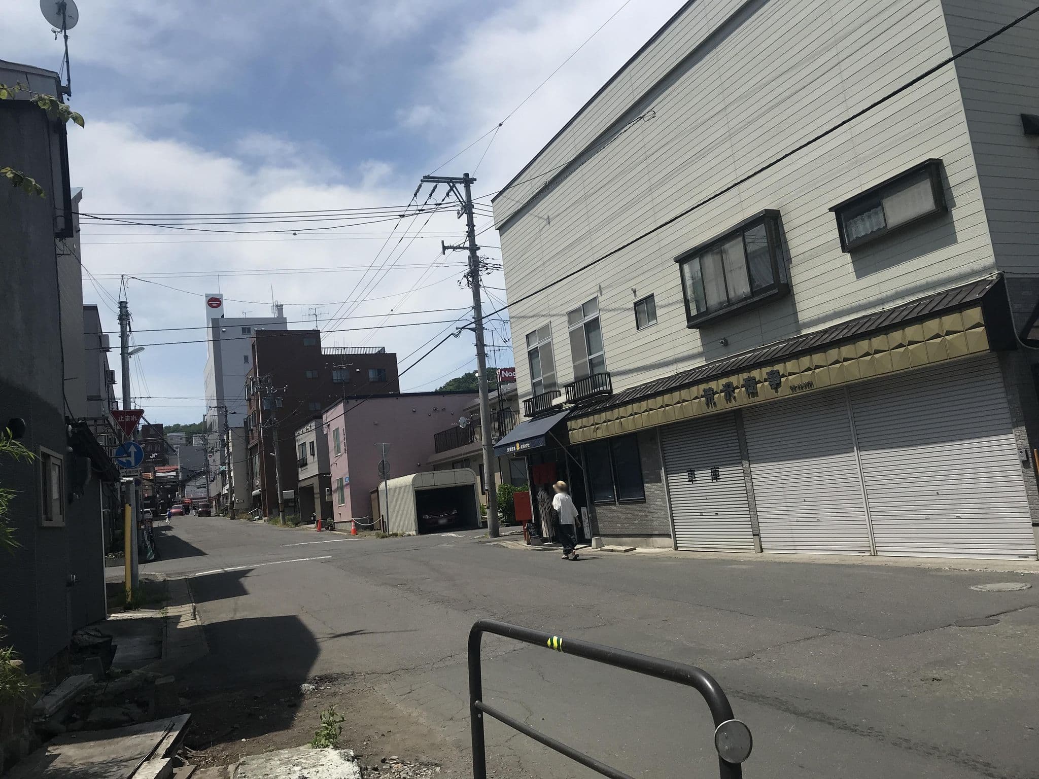 Street view near ゲストハウスito, Otaru — © musashino5 (CC BY-SA · Mapillary)