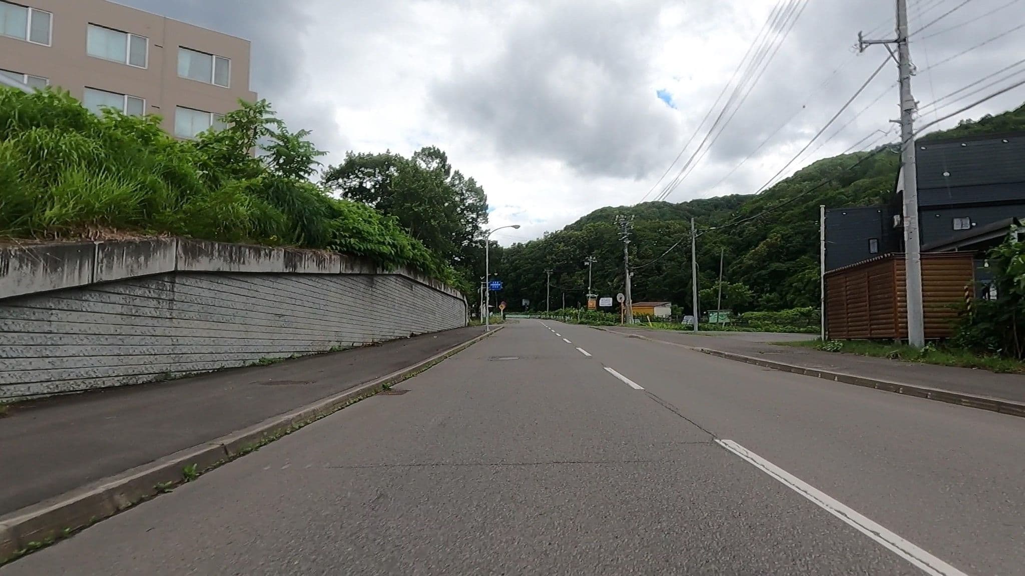 Street view near ロッヂ ガルミッシュ, Otaru — © takayuki (CC BY-SA · Mapillary)