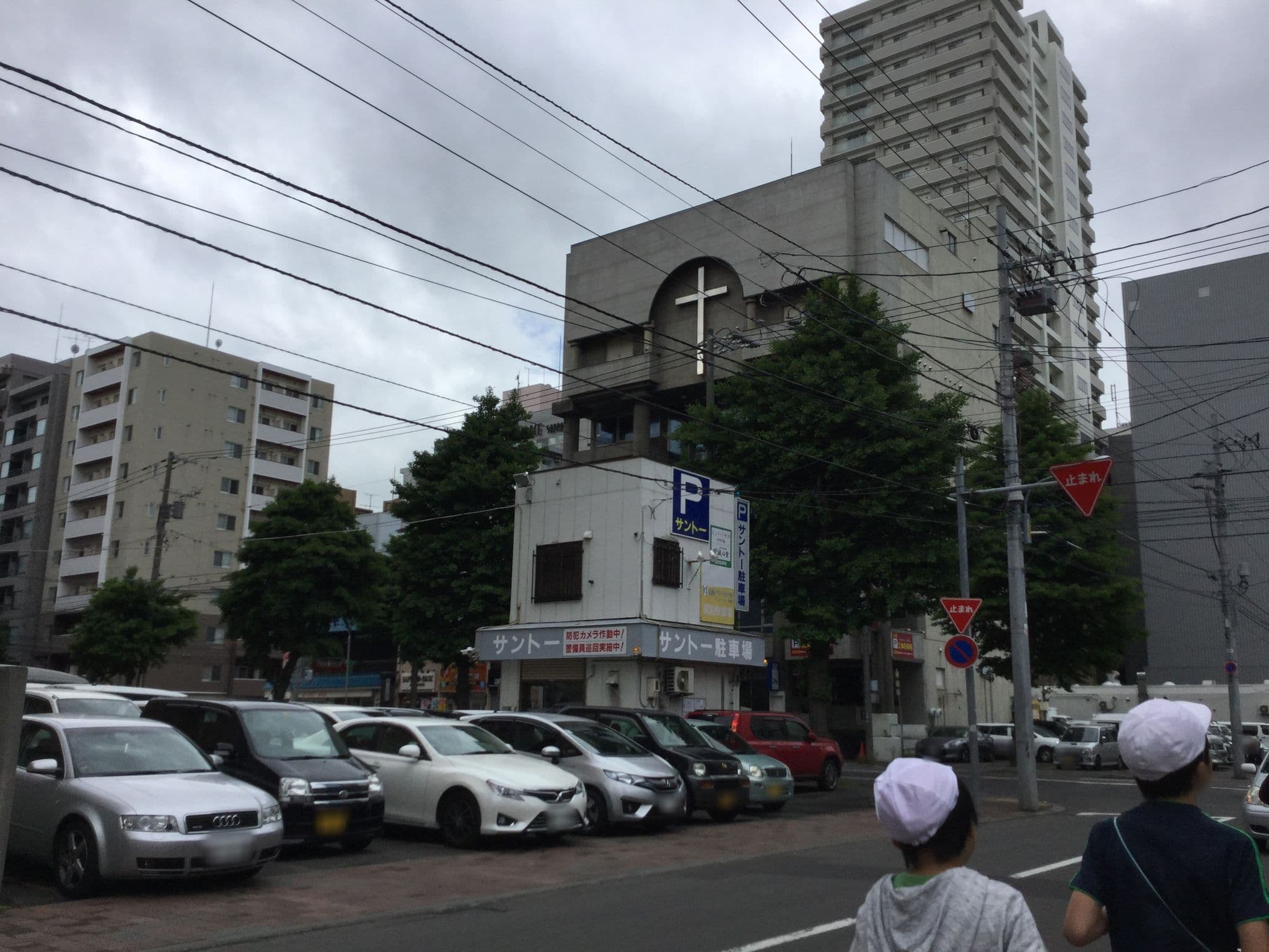 Street view near アパホテル 札幌大通公園, Sapporo — © shiseikan_5_3_2 (CC BY-SA · Mapillary)