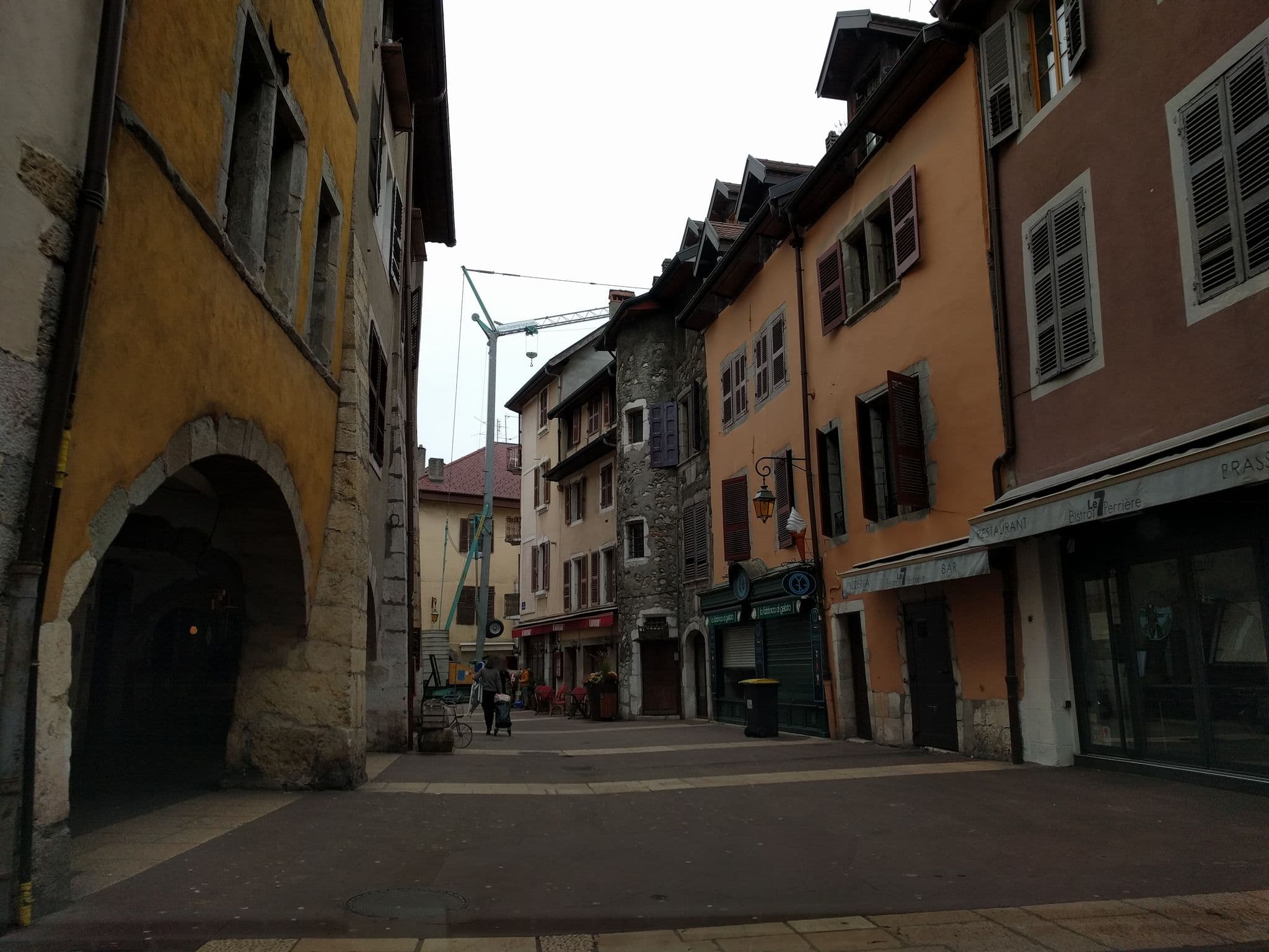 Street view near Hôtel du Palais de l'Isle, Annecy — © mappy_sa (CC BY-SA · Mapillary)