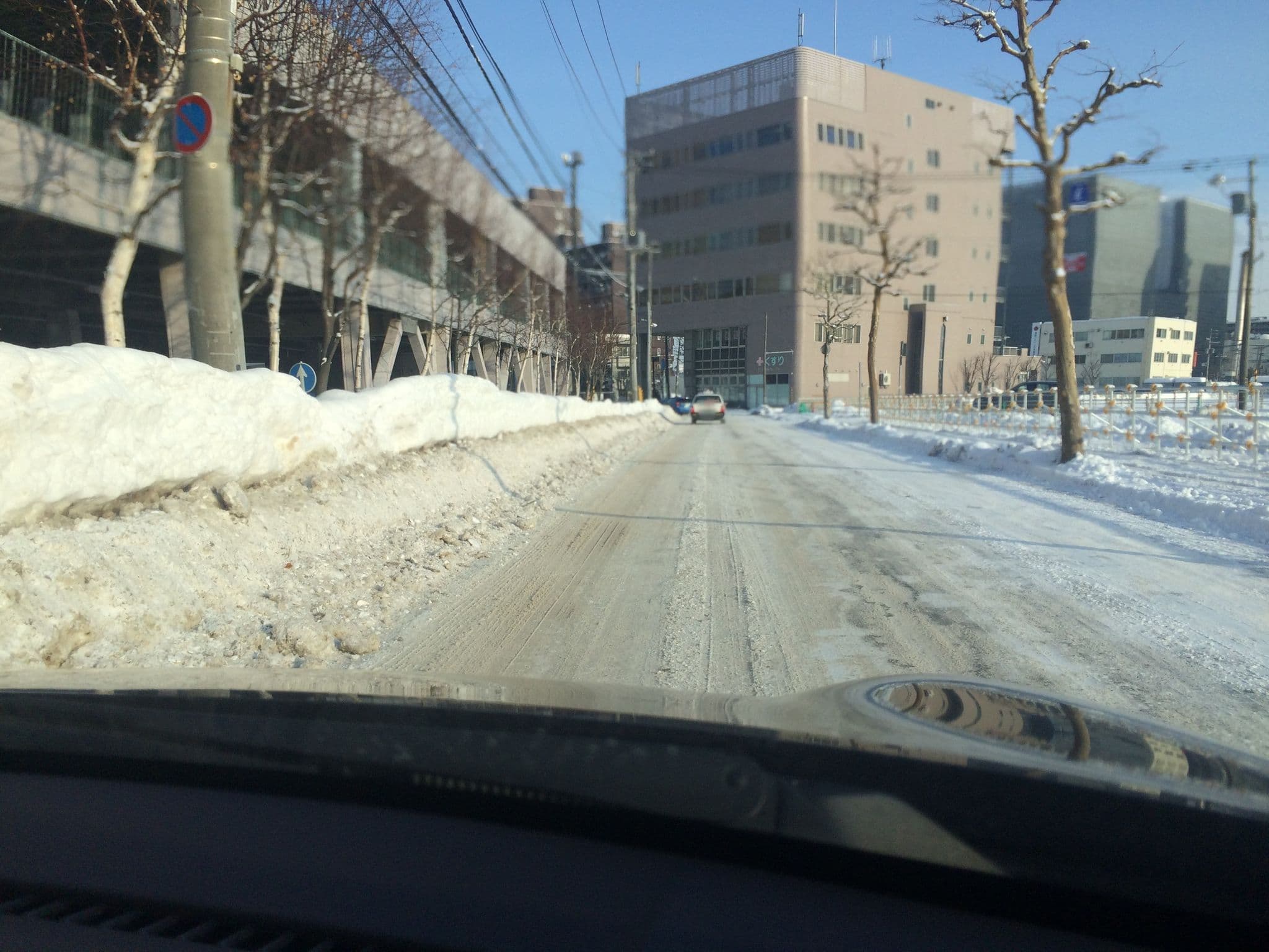 Street view near ラ・ジェント・ステイ新さっぽろ, Ebetsu — © u193848 (CC BY-SA · Mapillary)