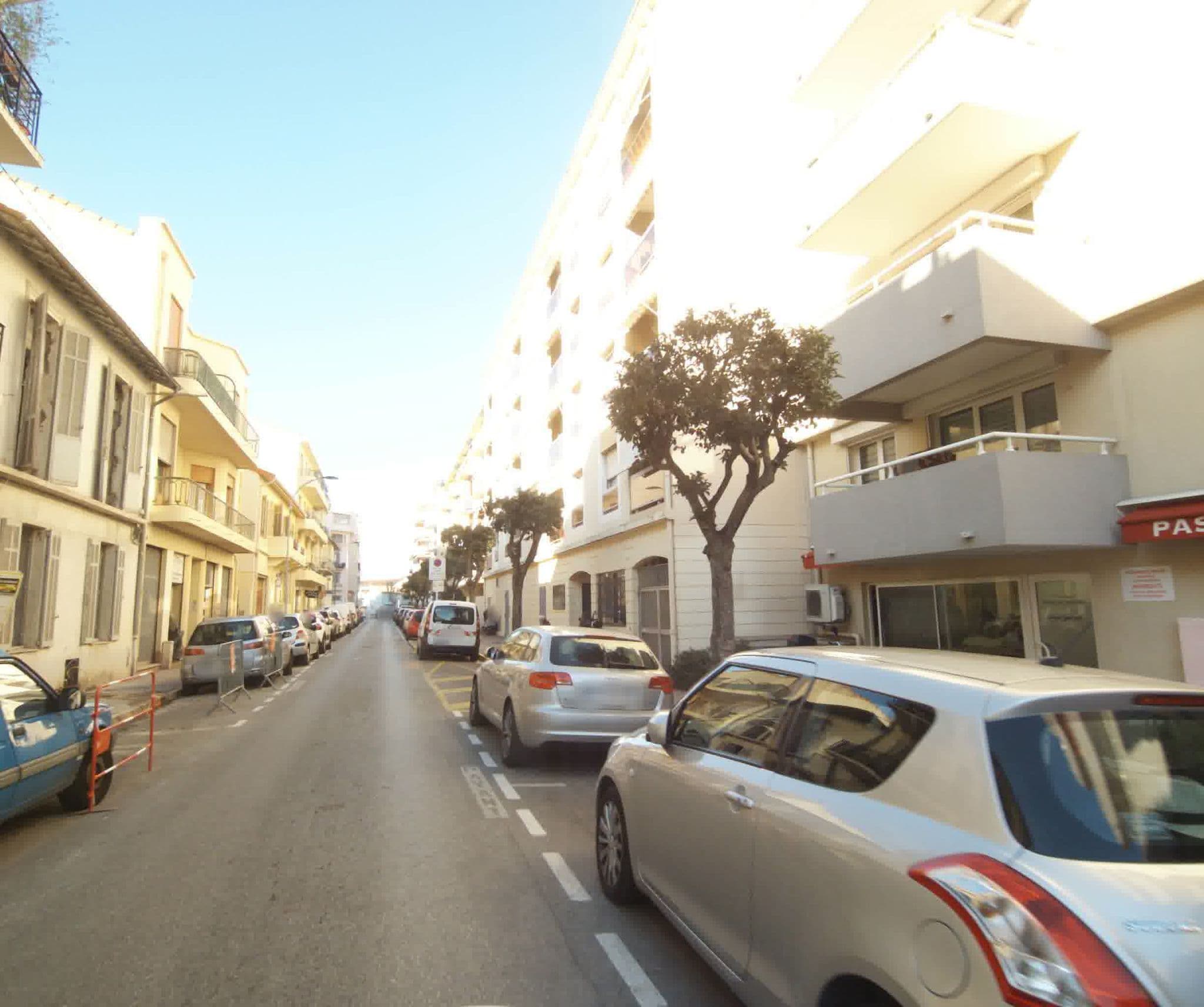 Street view near Bohobos Hostel, Antibes — © sogefi (CC BY-SA · Mapillary)