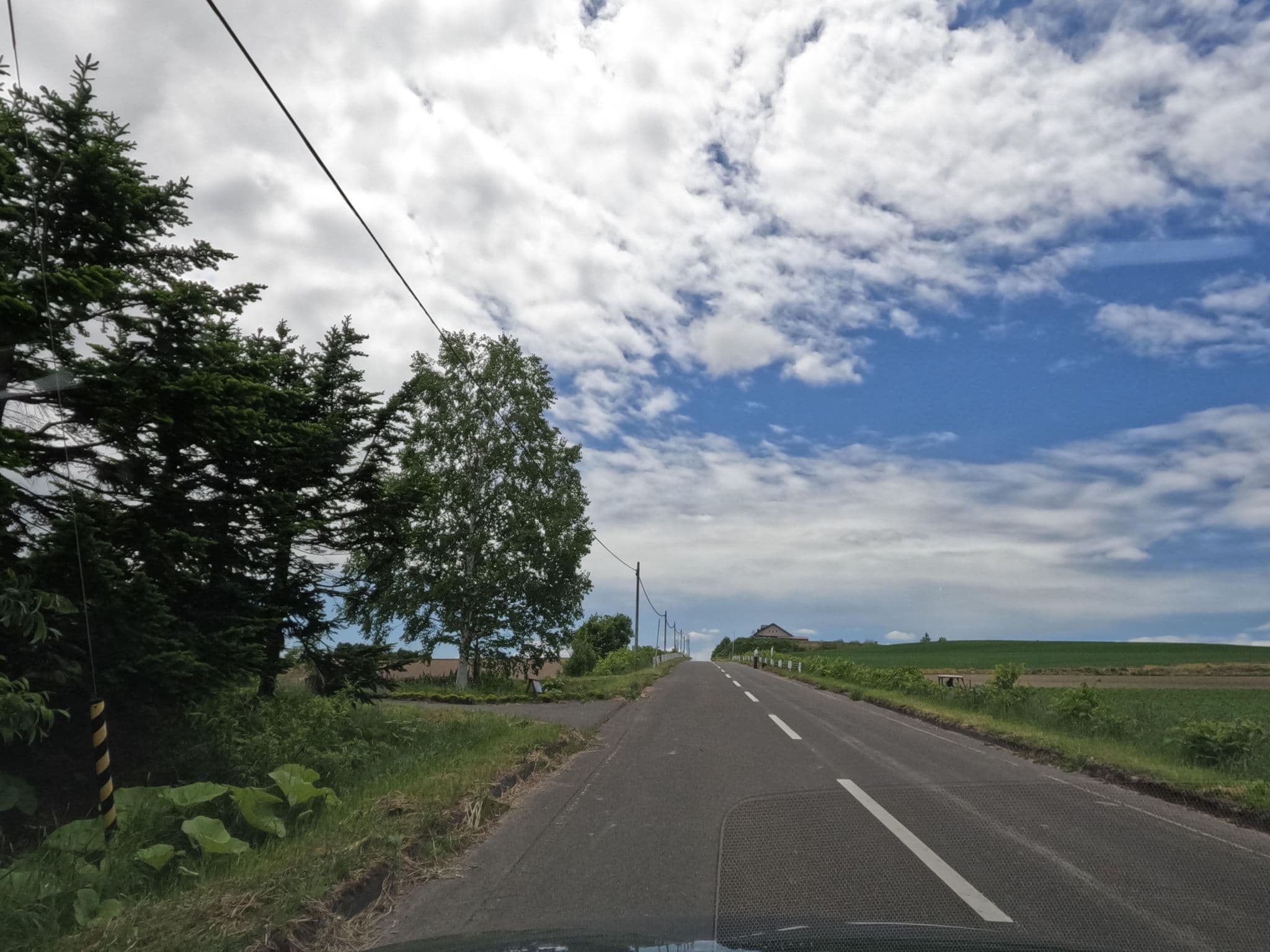 Street view near ペンション 風の道, Biei — © rsnaru (CC BY-SA · Mapillary)