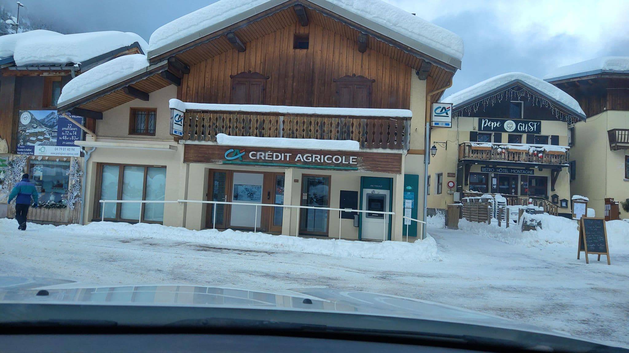 Street view near Les Petits Bouquetins, Courchevel — © MatthieuF4FNE (CC BY-SA · Mapillary)