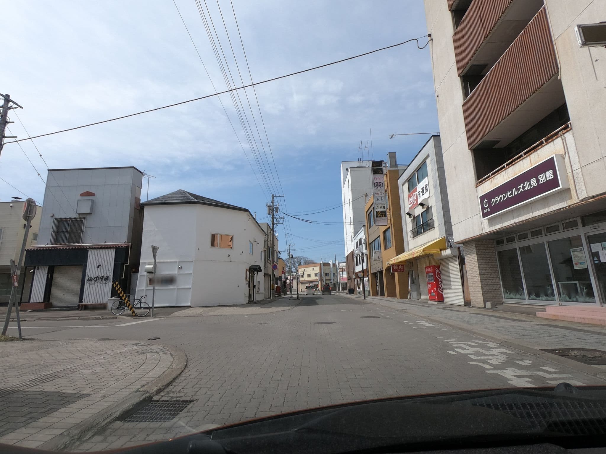 Street view near 北見ルビーホテル, Kitami — © hokkosha (CC BY-SA · Mapillary)