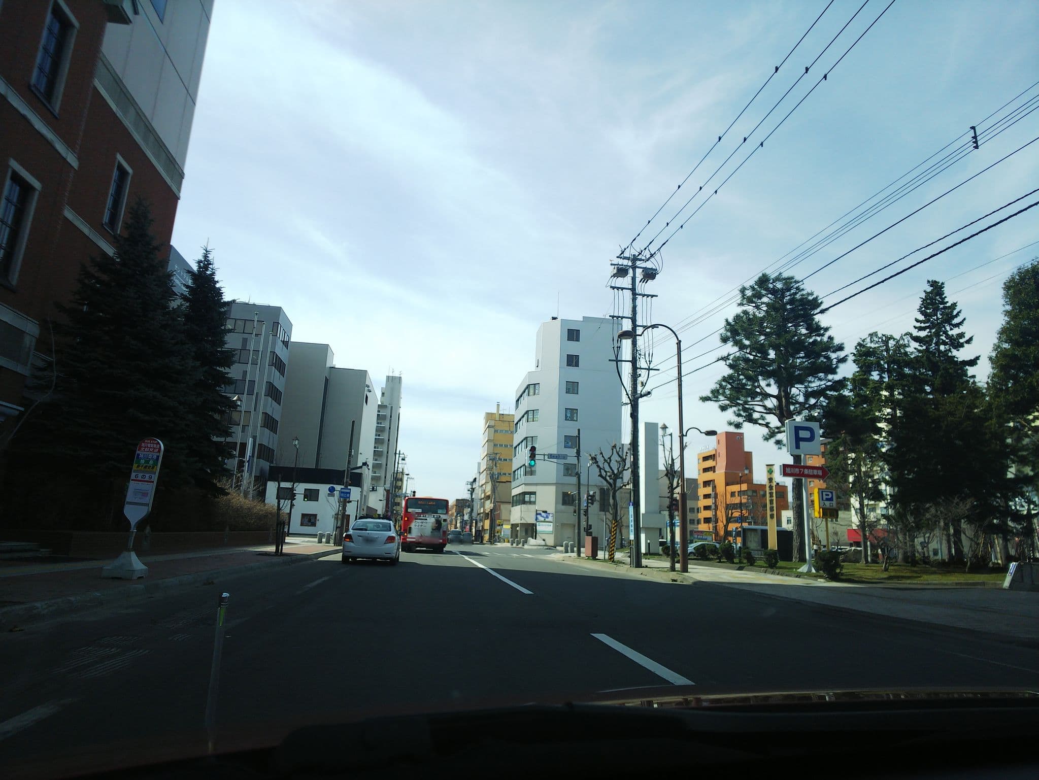 Street view near 旭川グランドホテル, Asahikawa — © nozon (CC BY-SA · Mapillary)