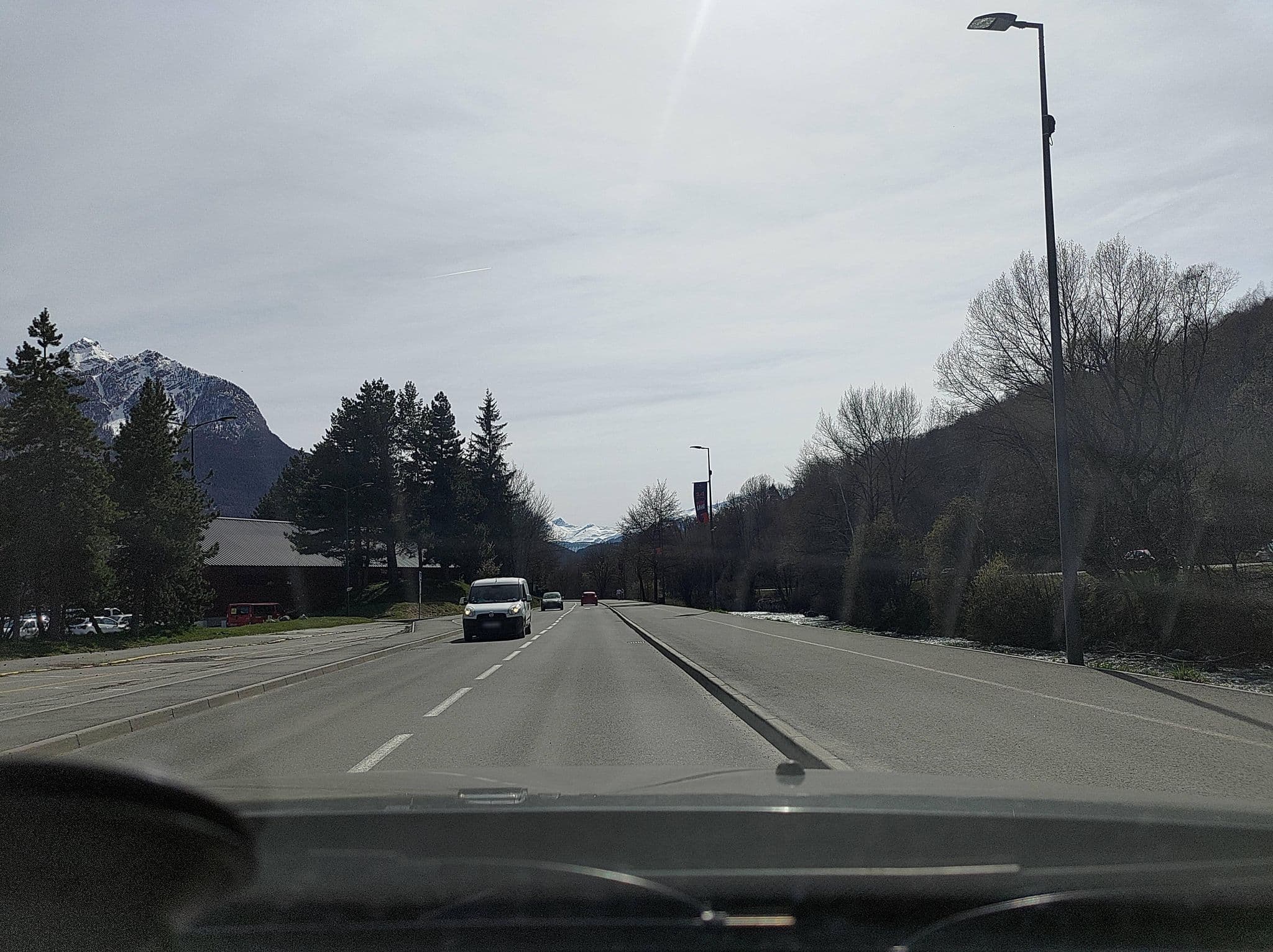 Street view near Briançon - Rue Georges Bermond Gonnet, Briançon — © MatthieuF4FNE (CC BY-SA · Mapillary)