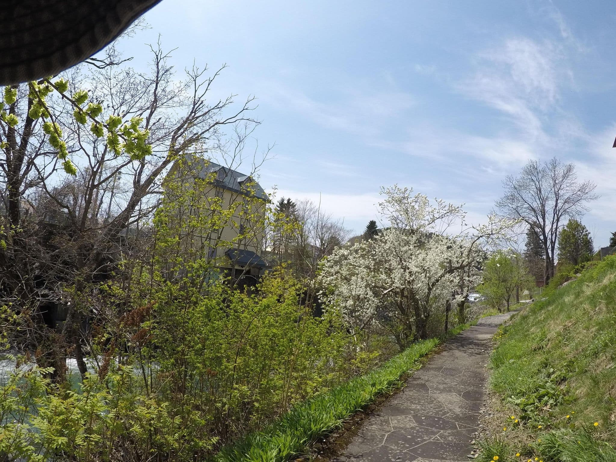 Street view near Le Bella with 末広旅館, Takinoue — © hayashi (CC BY-SA · Mapillary)