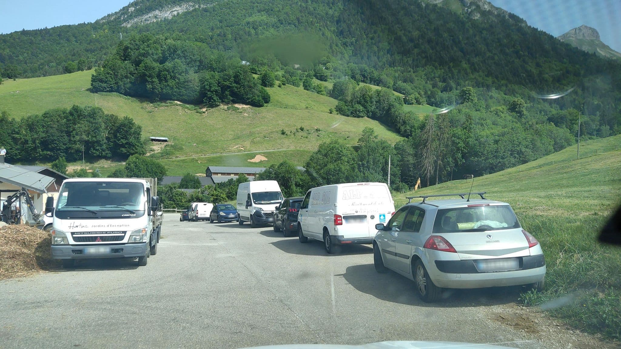 Street view near D'Aillon et d'ailleurs, Cruet — © MatthieuF4FNE (CC BY-SA · Mapillary)