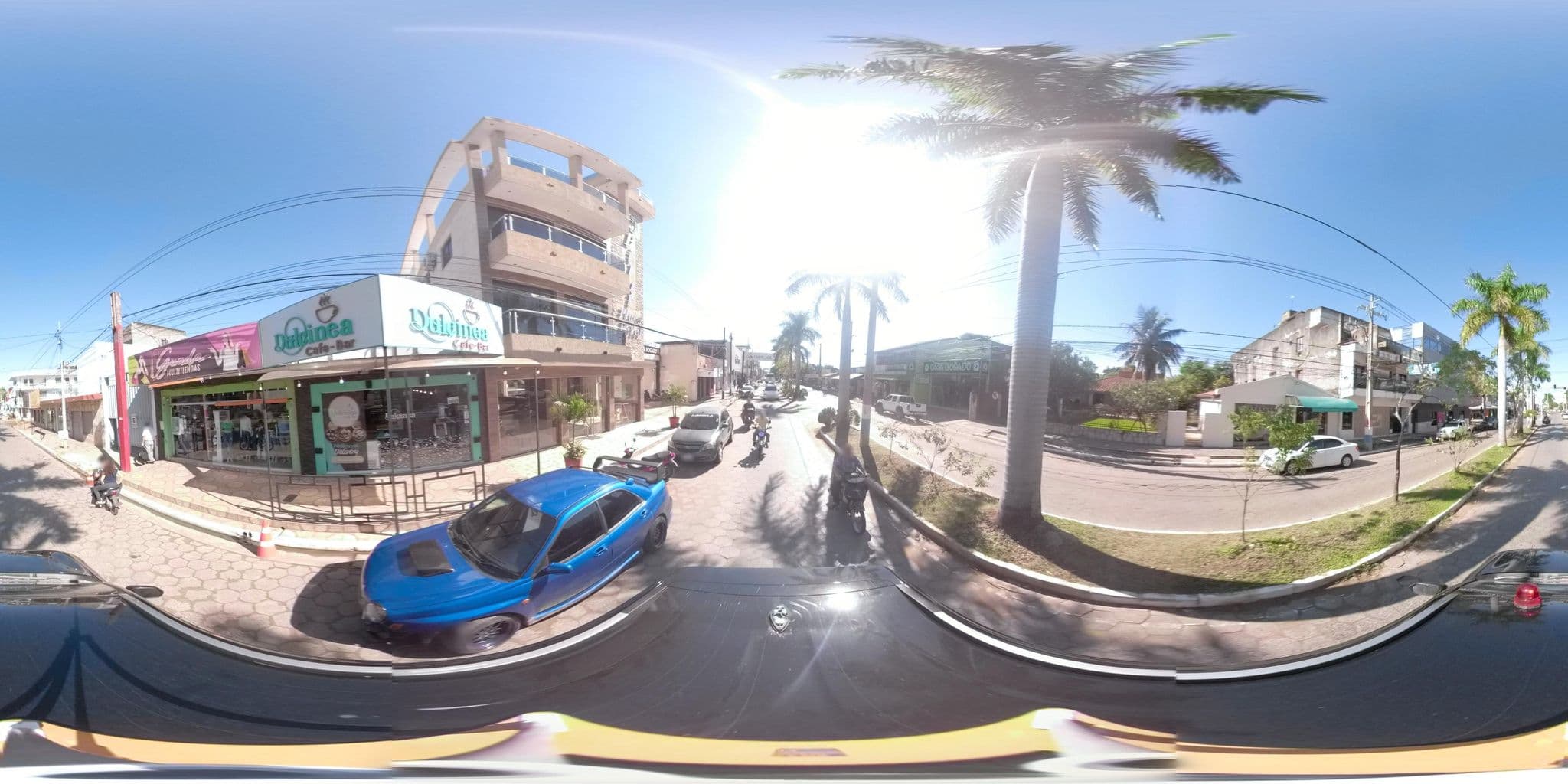 Street view near Pilar Plaza Hotel, Pilar — © juliaoporto (CC BY-SA · Mapillary)