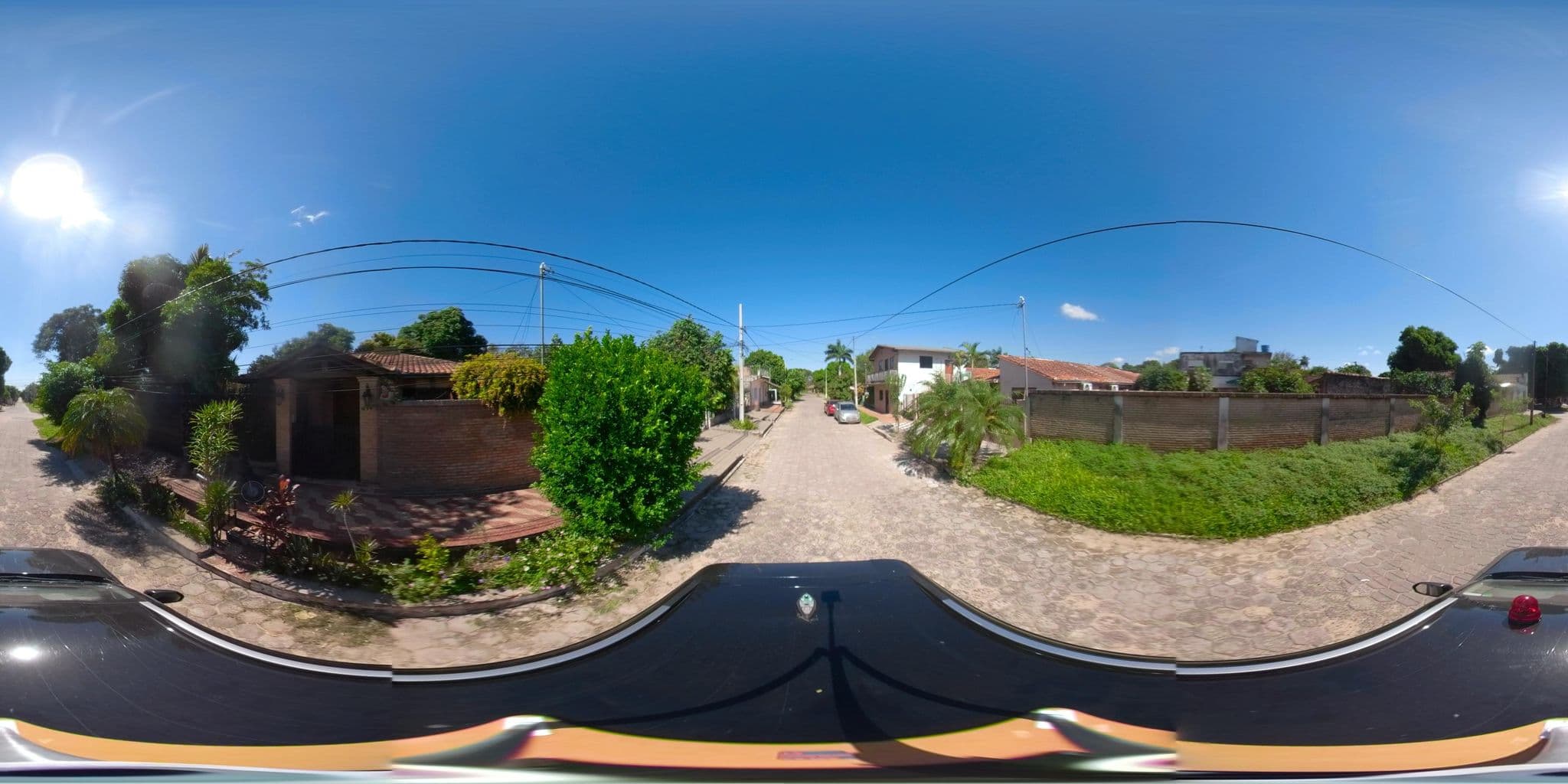 Street view near Astoria Vip Hotel, Pilar — © juliaoporto (CC BY-SA · Mapillary)