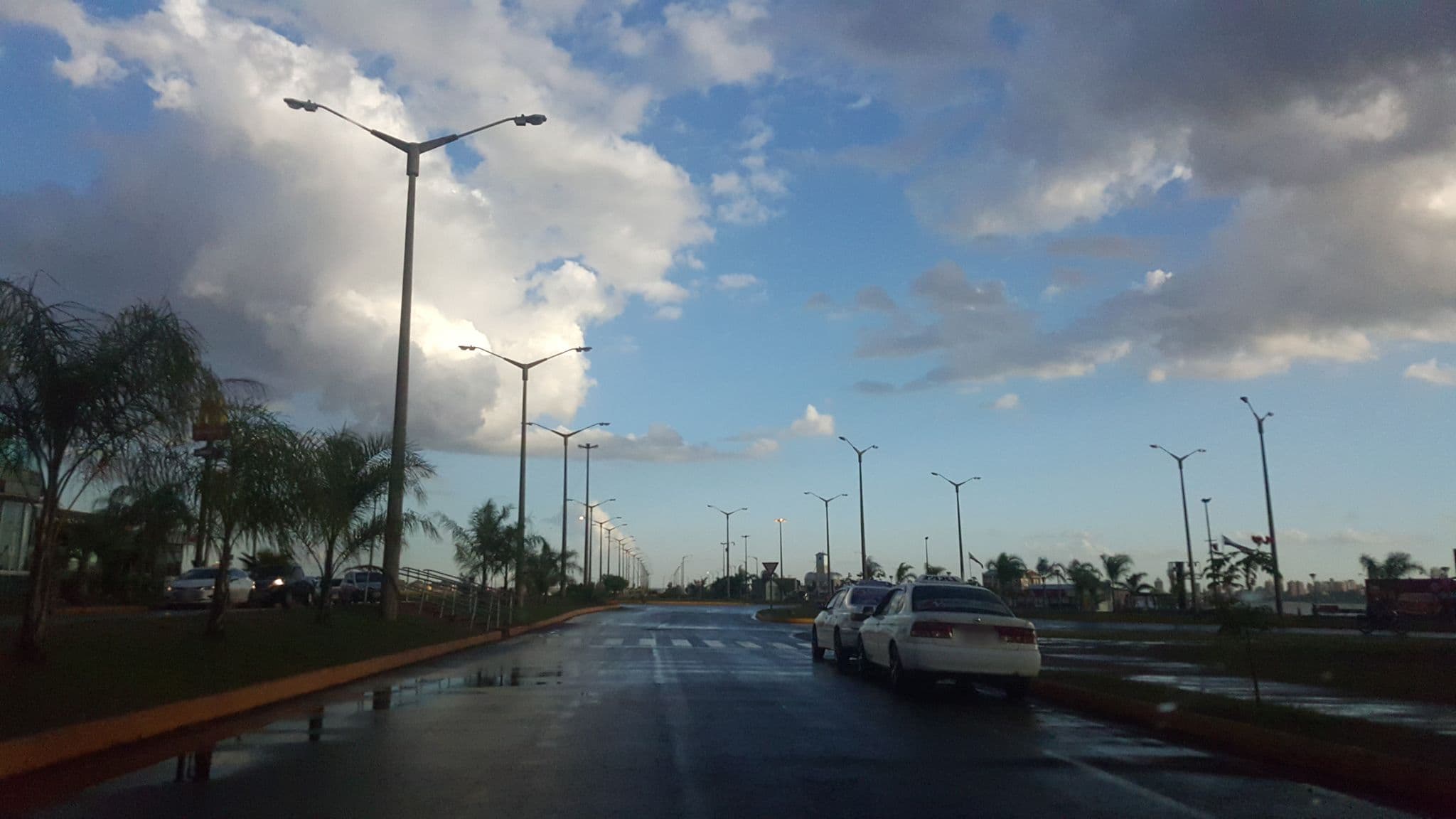 Street view near Aikoha🏡, Encarnación — © diegokrein (CC BY-SA · Mapillary)