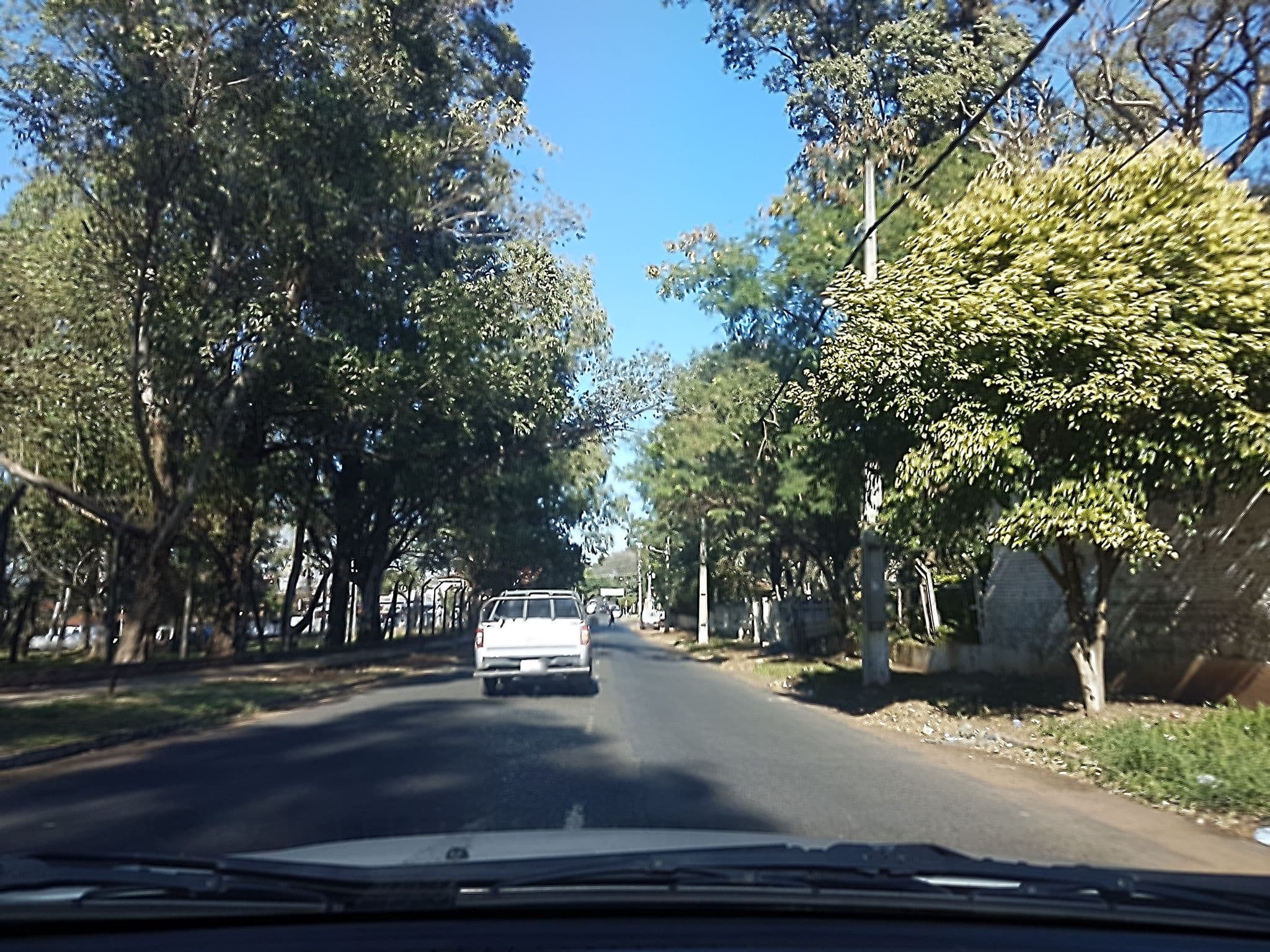 Street view near Hotel Susana, Lambaré — © ancho85 (CC BY-SA · Mapillary)