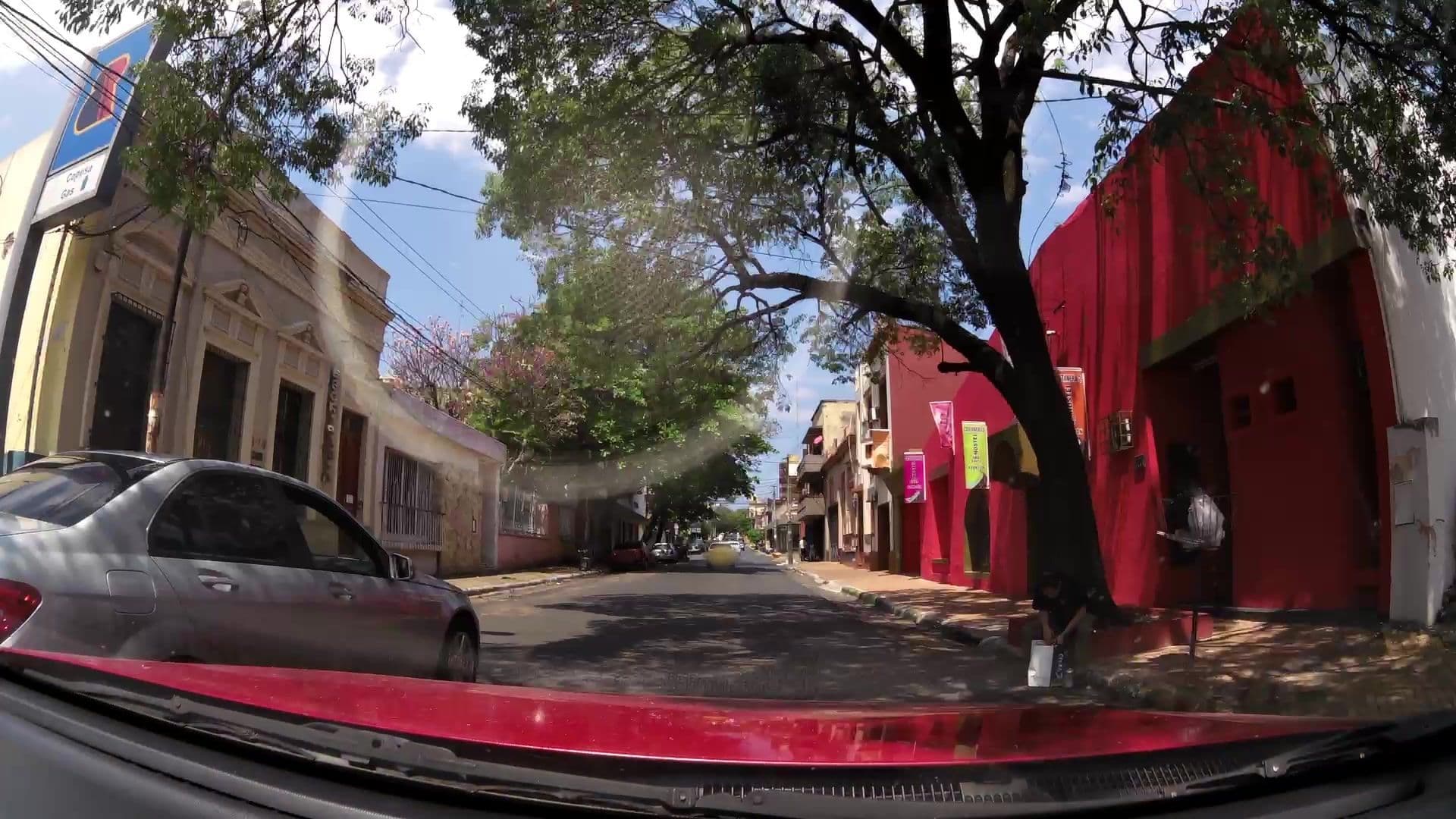 Street view near Cacique Hostel, Asunción — © kaartcam (CC BY-SA · Mapillary)
