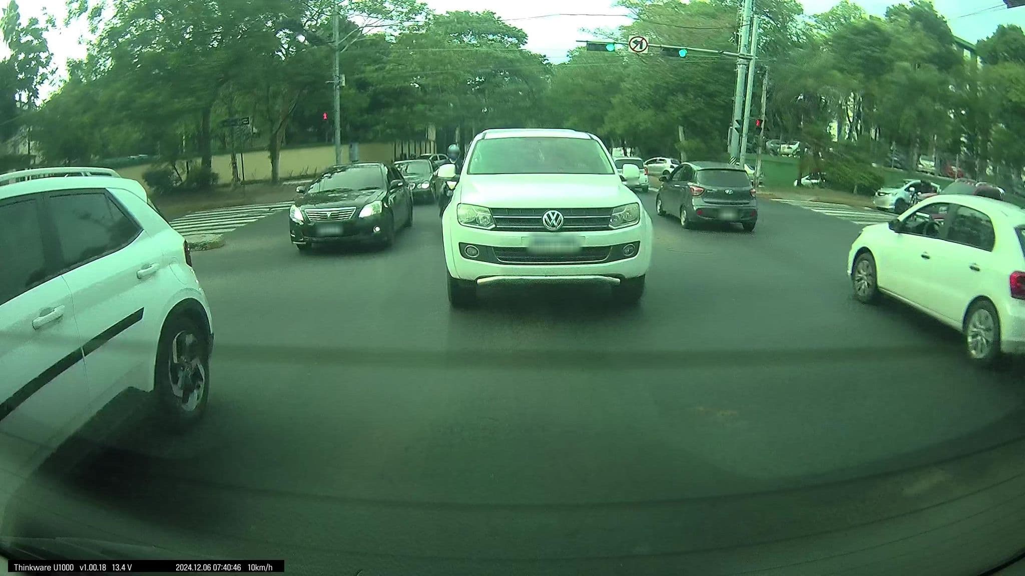 Street view near Residencia Troche Gonzalez, Asunción — © ancho85 (CC BY-SA · Mapillary)