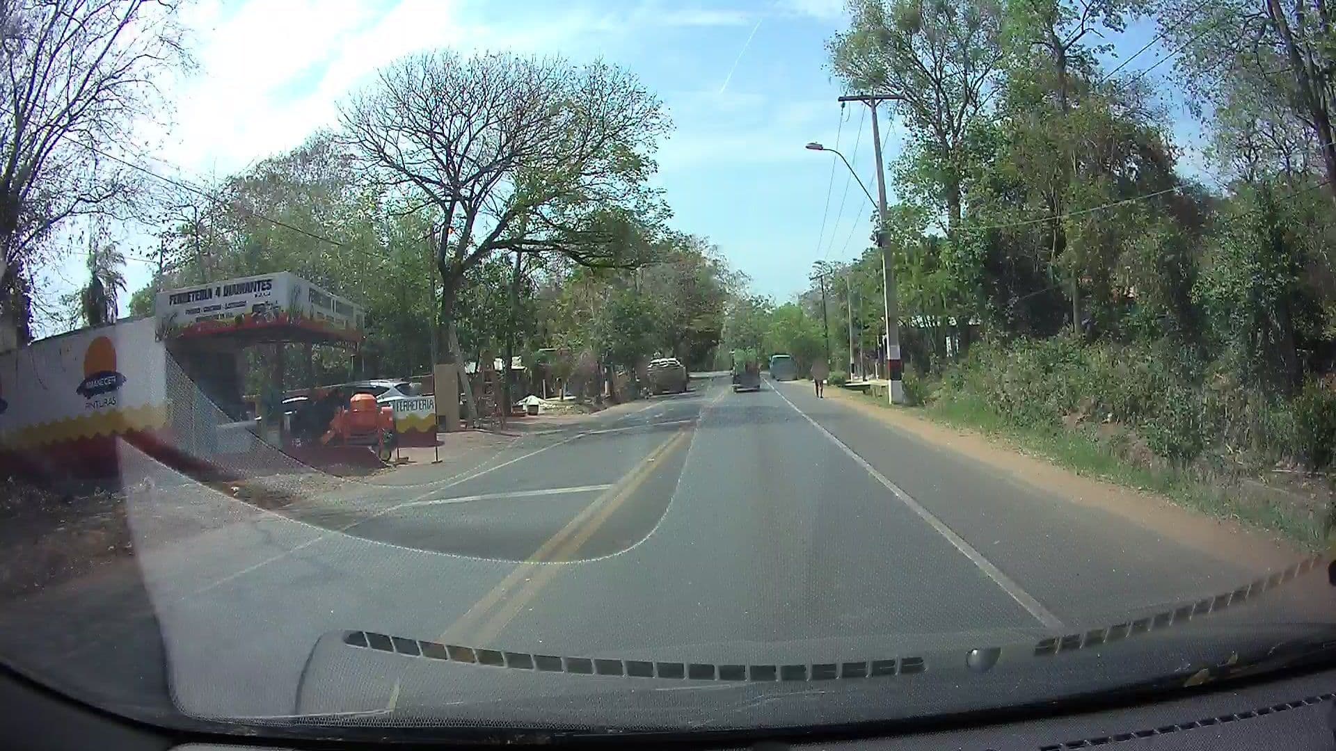 Street view near Hotel Fonda Saudades, Areguá — © ancho85 (CC BY-SA · Mapillary)