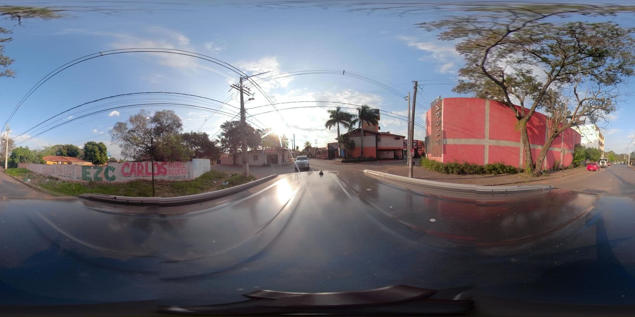 Street view near Você que Sabe Resort Motel, San Lorenzo — © franlachi (CC BY-SA · Mapillary)