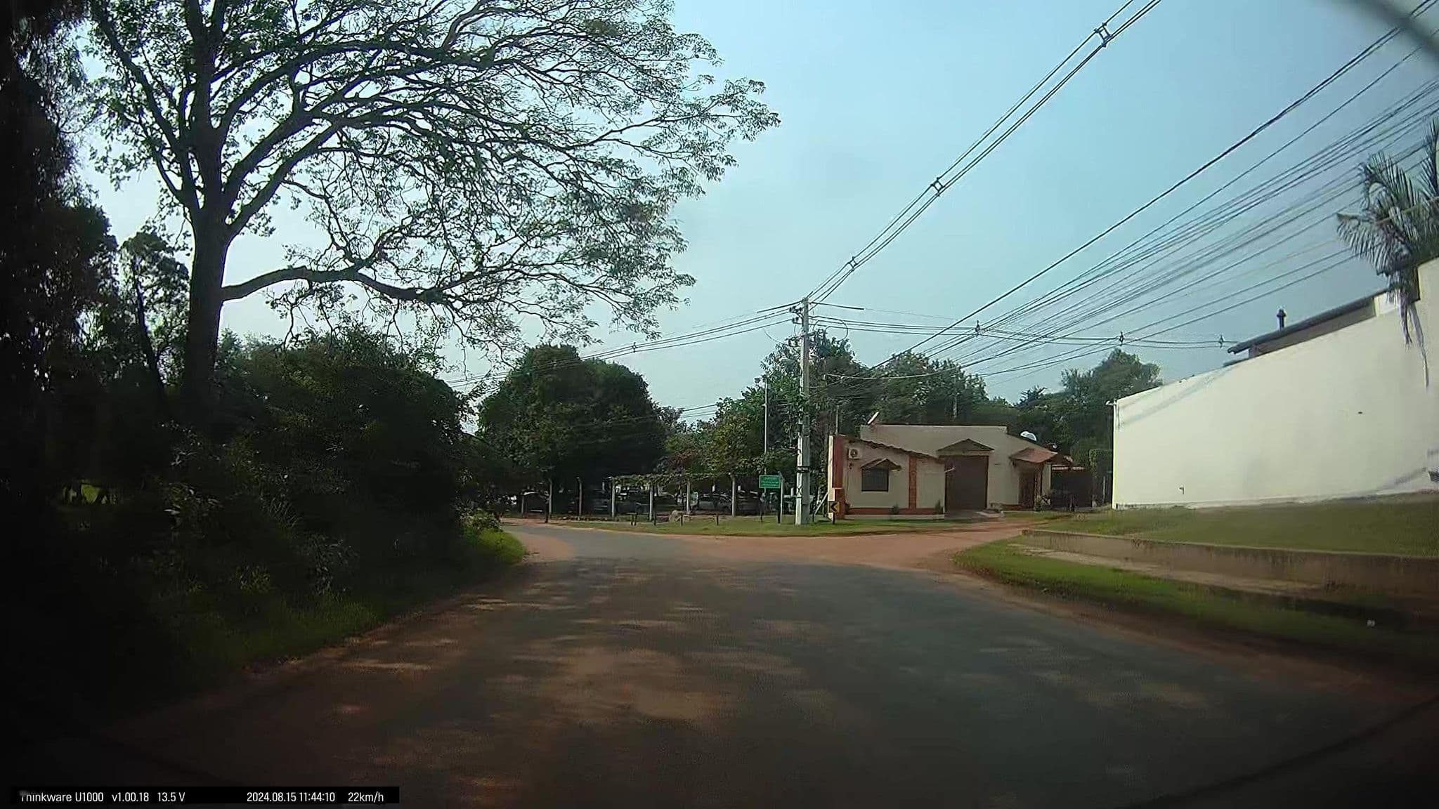 Street view near saiyu aeroporte, Mariano Roque Alonso — © ancho85 (CC BY-SA · Mapillary)