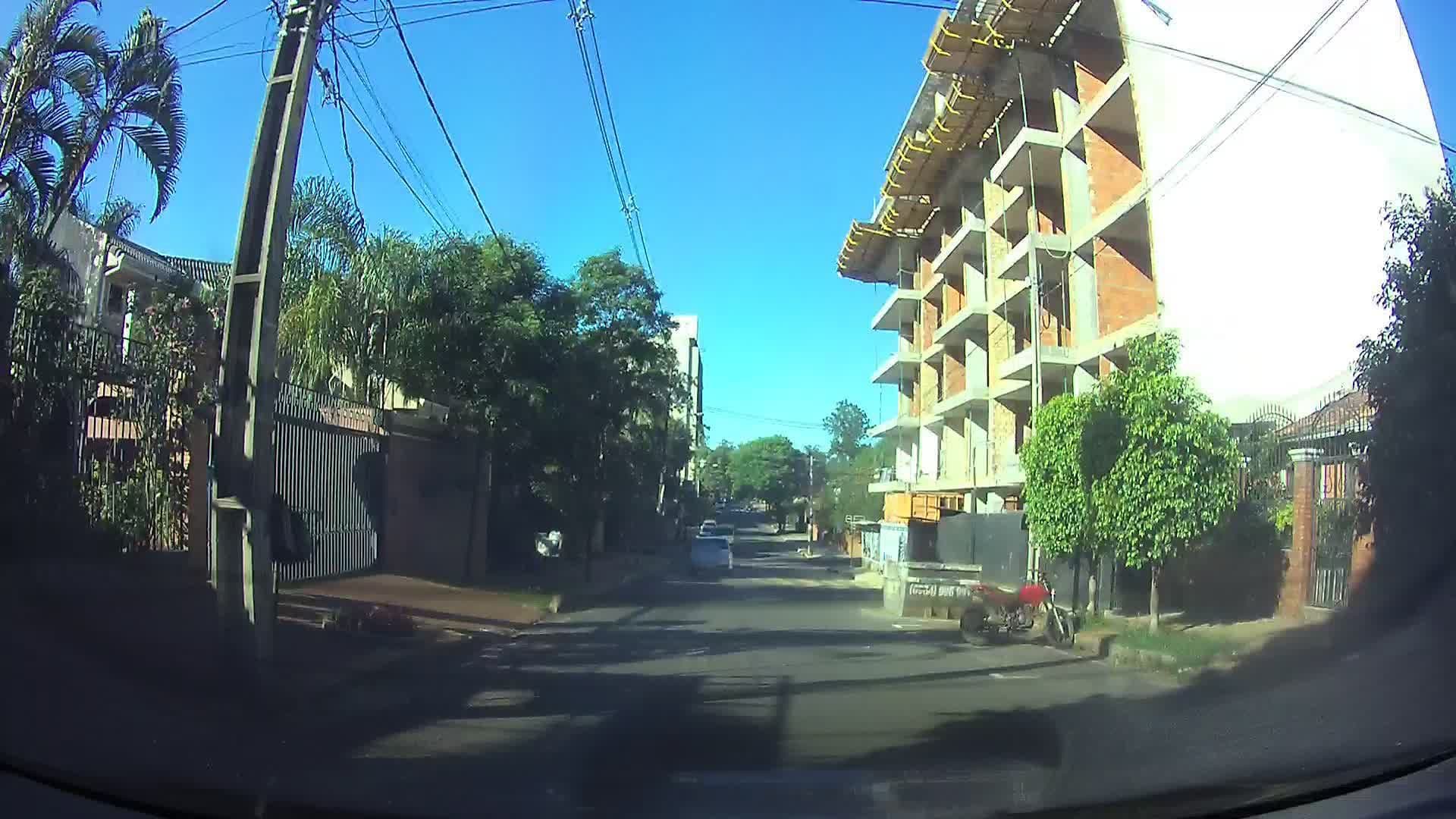 Street view near Villa Magna, Fernando de la Mora — © ancho85 (CC BY-SA · Mapillary)