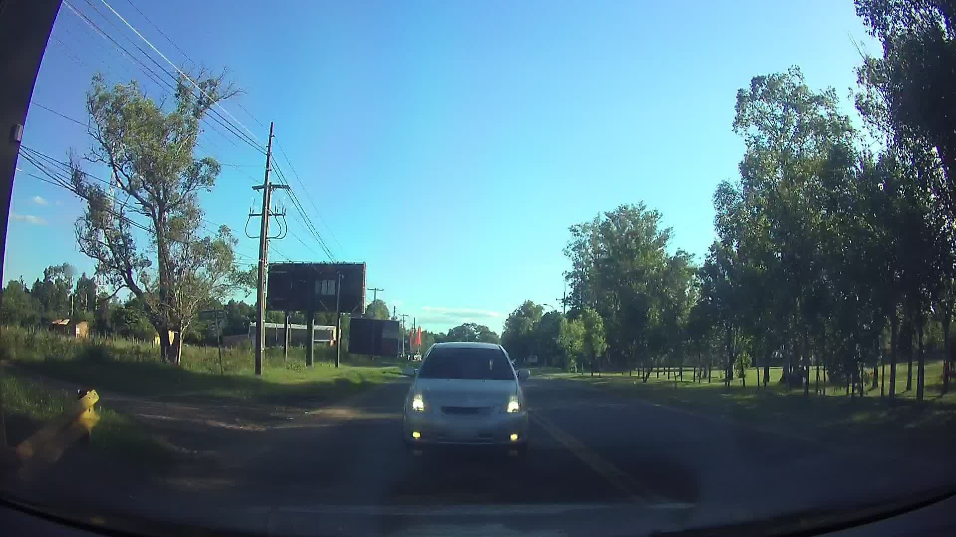 Street view near Hostal Las Rosas, San Bernardino — © ancho85 (CC BY-SA · Mapillary)